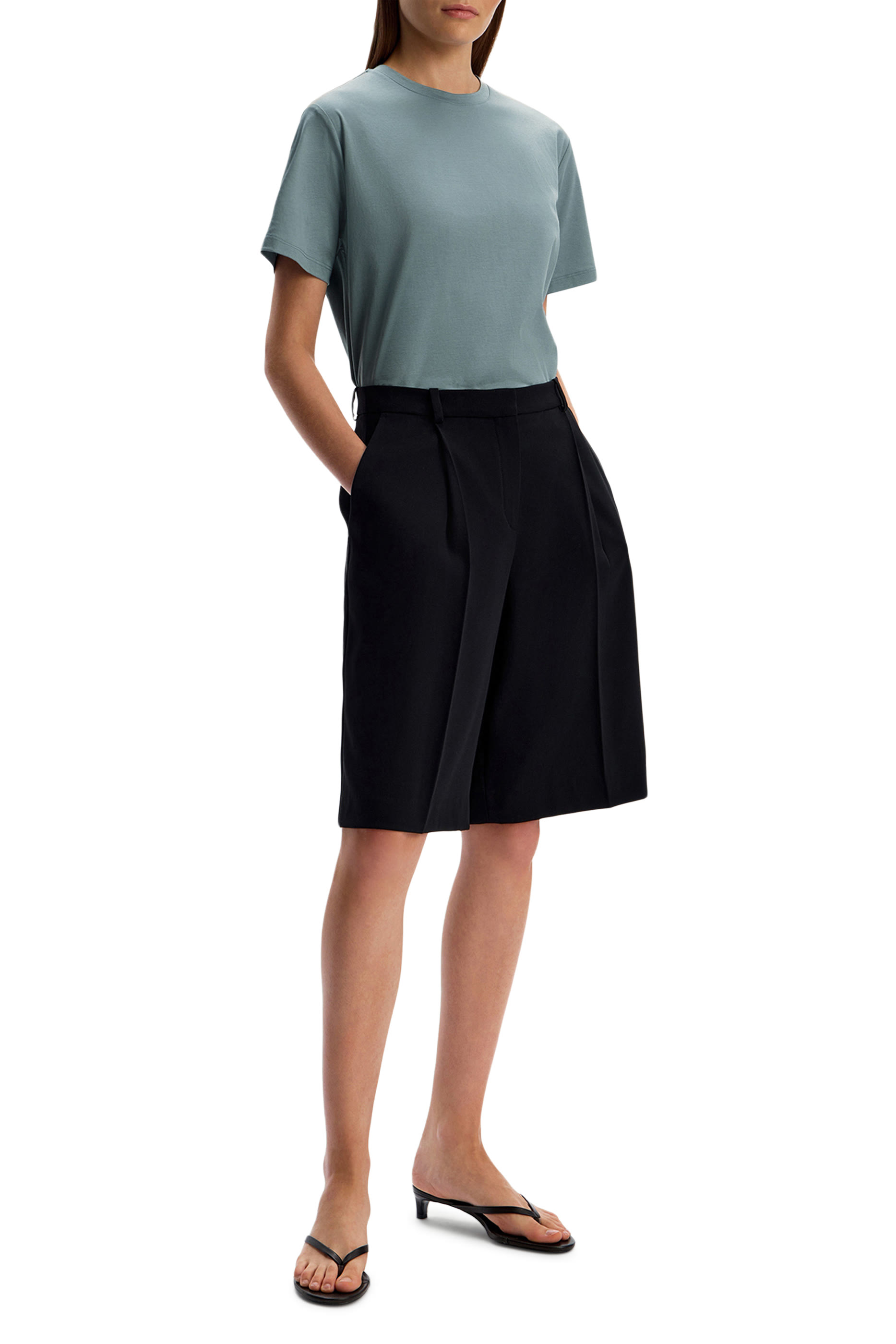 تيشيرت بقصة مريحة