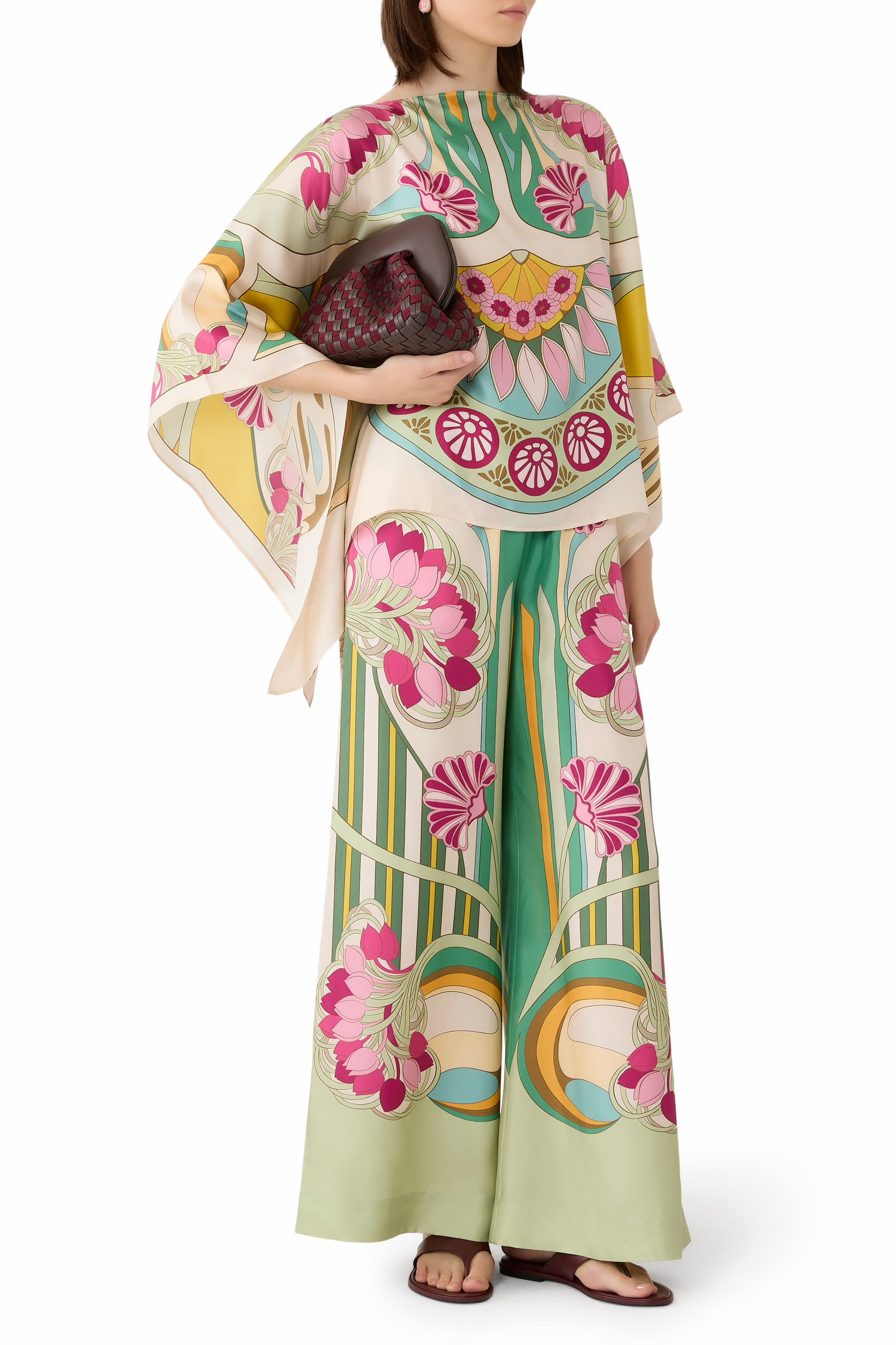 بنطال بنقشة خطوط وزهور