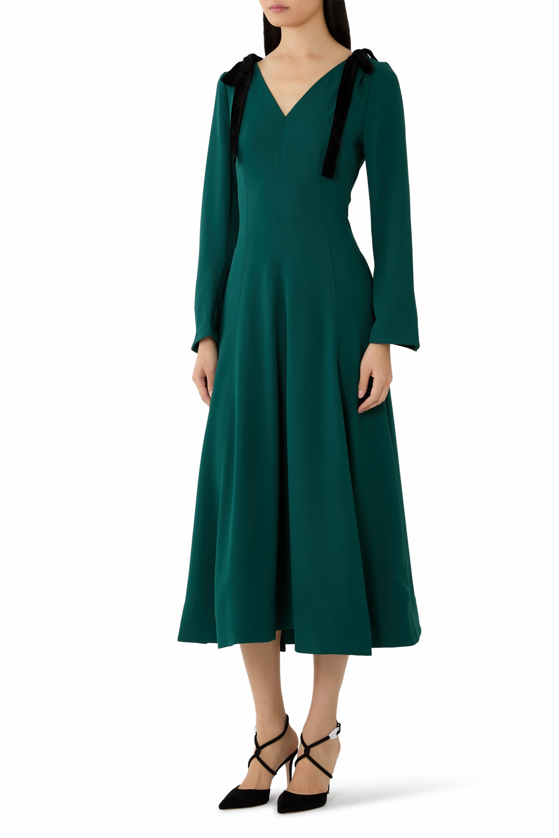 فستان كلاريبل متوسط ​​الطول