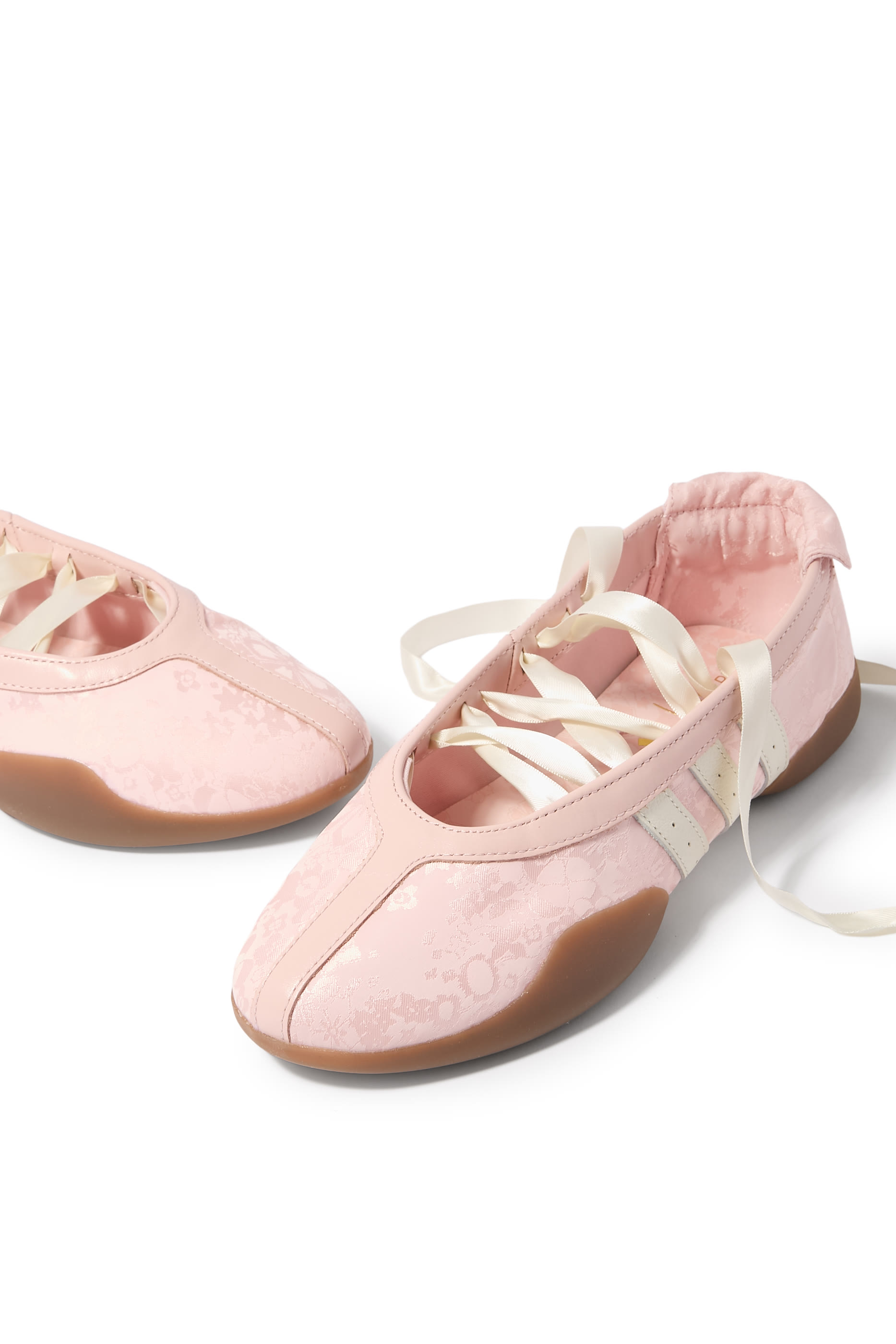 حذاء بالرينا تايكوندو مي ستان جاكار