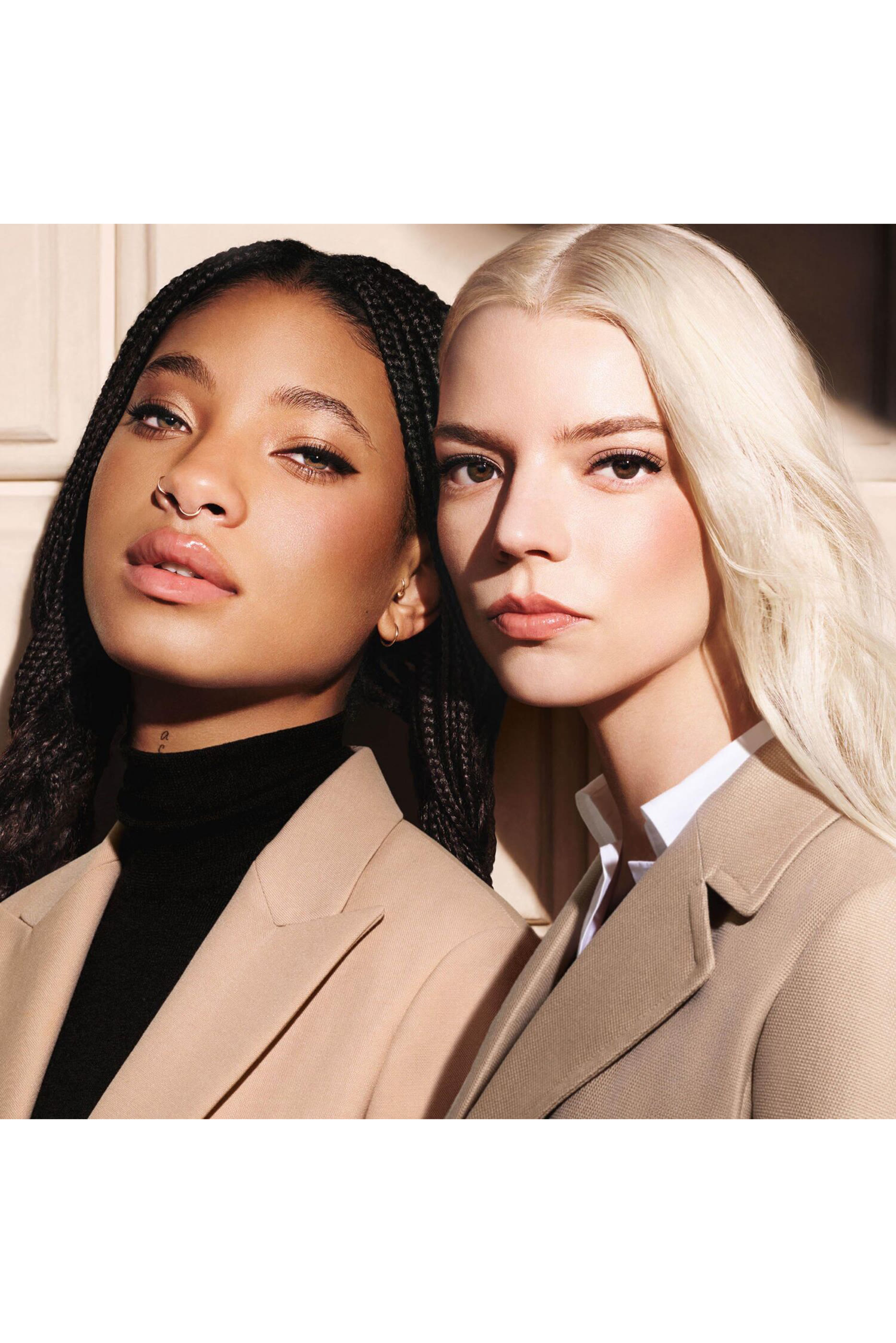 بودرة تثبيت مكياج فوريفر نيود فلتر غير لامعة لإخفاء عيوب البشرة