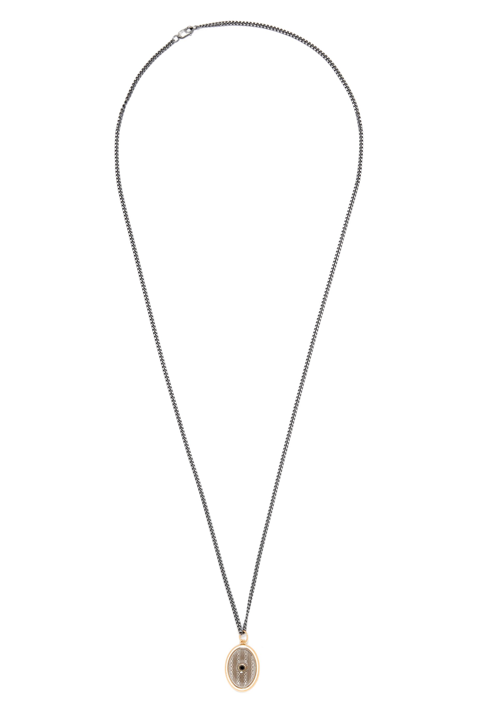 قلادة أرجيل مرصعة بالماس الأسود