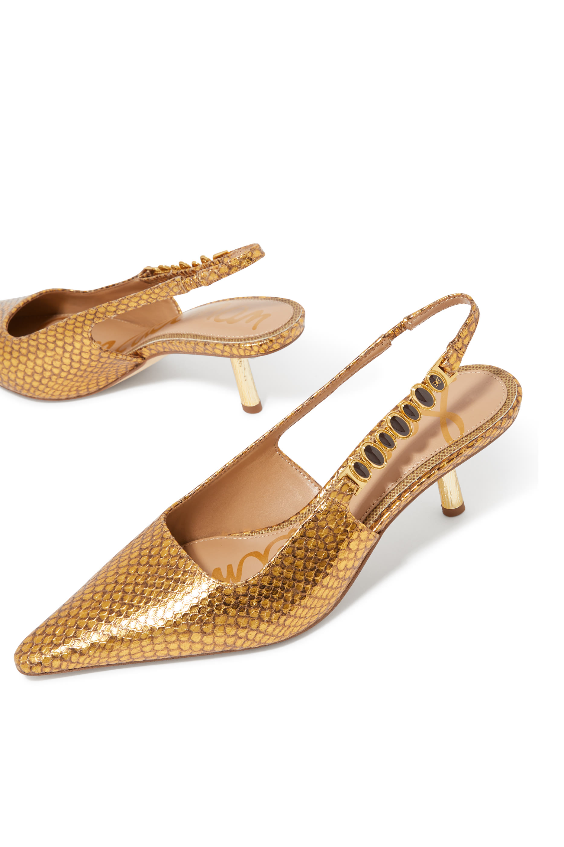 حذاء كلاسيكي بيكر 90 بنقشة جلد ثعبان ومقدمة مدببة