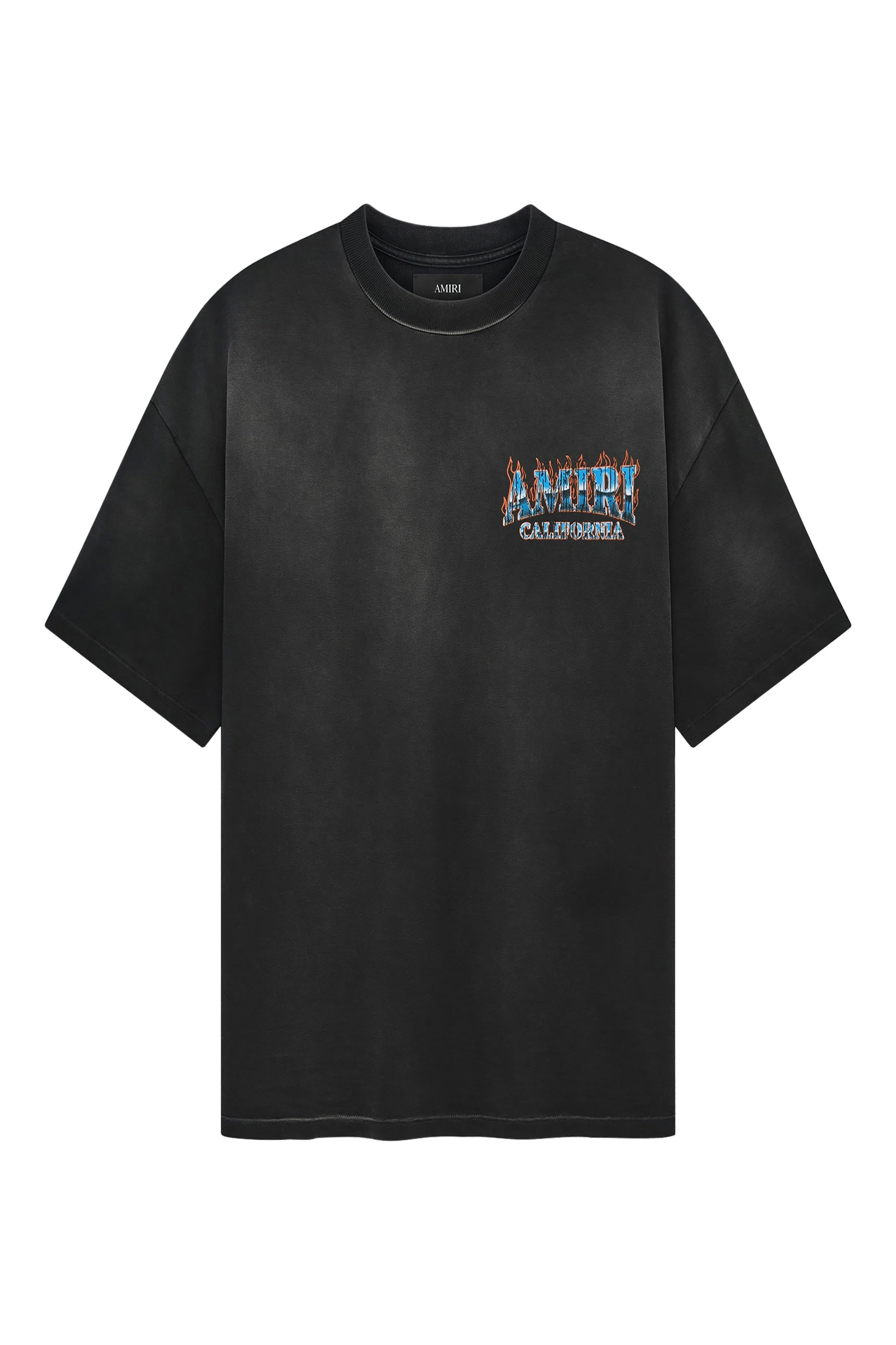 تيشيرت صاني بلايس بقصة فضفاضة وشعار الماركة