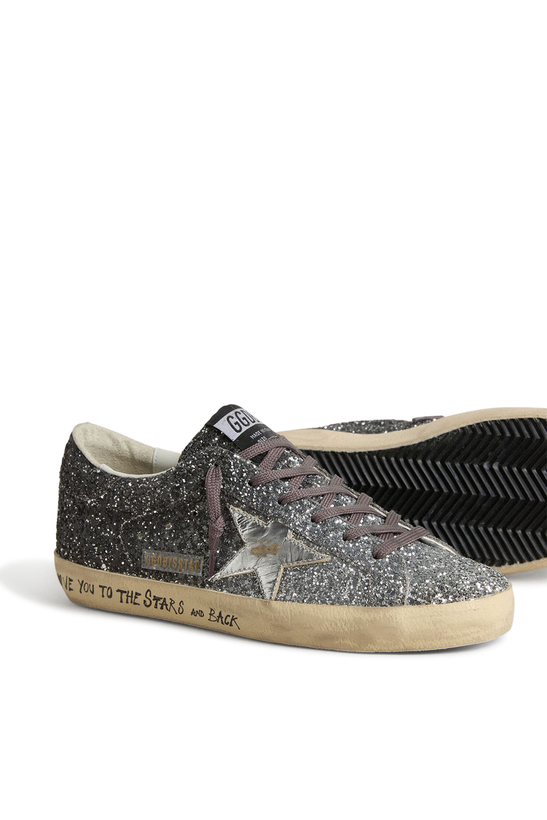  سنيكرز سوبر ستار للنساء