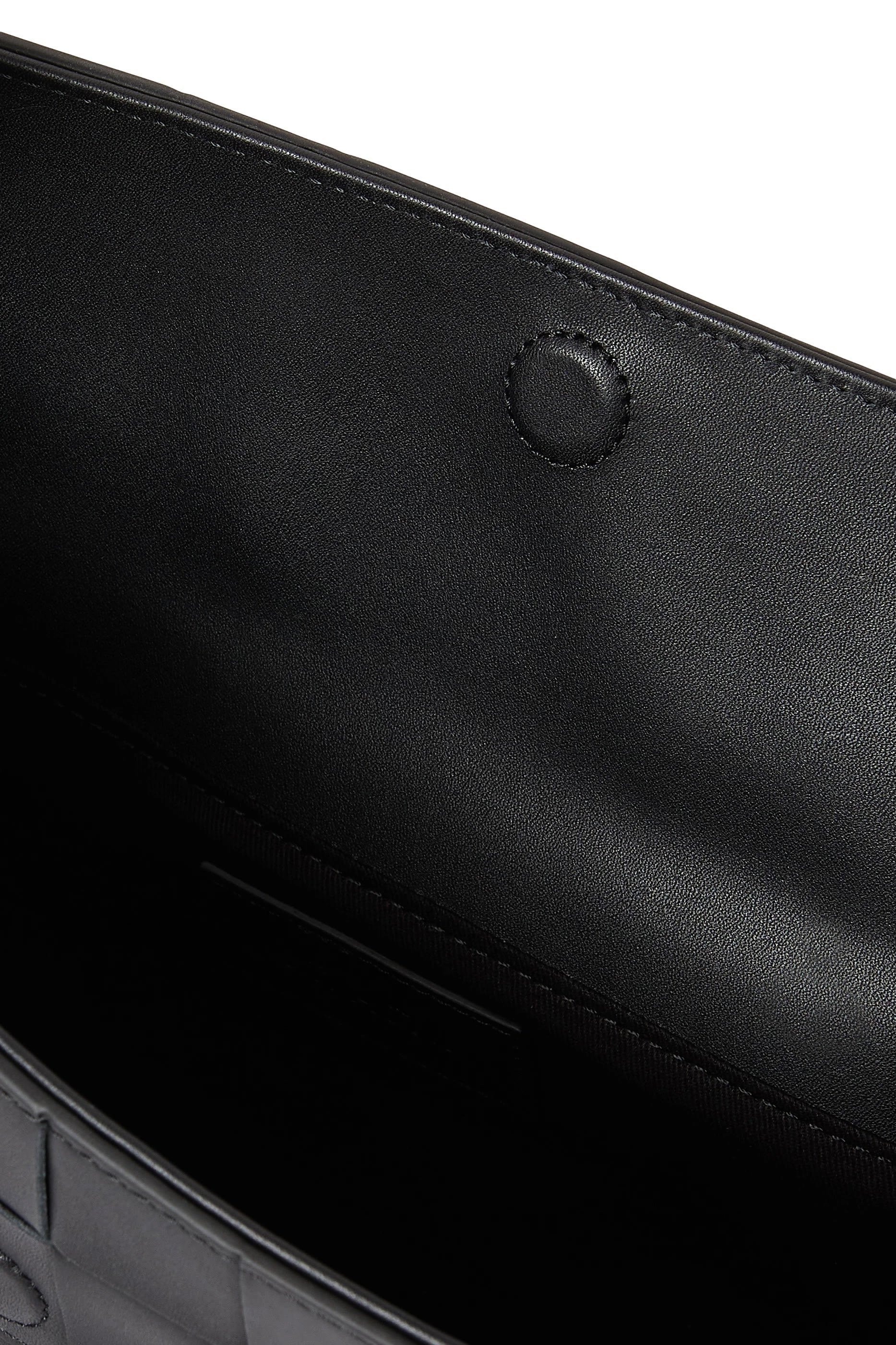 حقيبة إيست ويست منسوجة