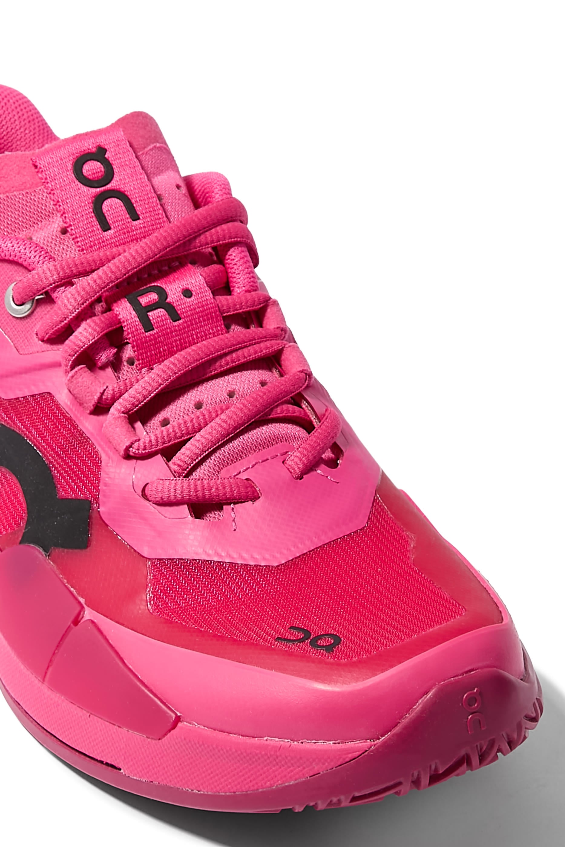 سنيكرز ذا روجر برو 2