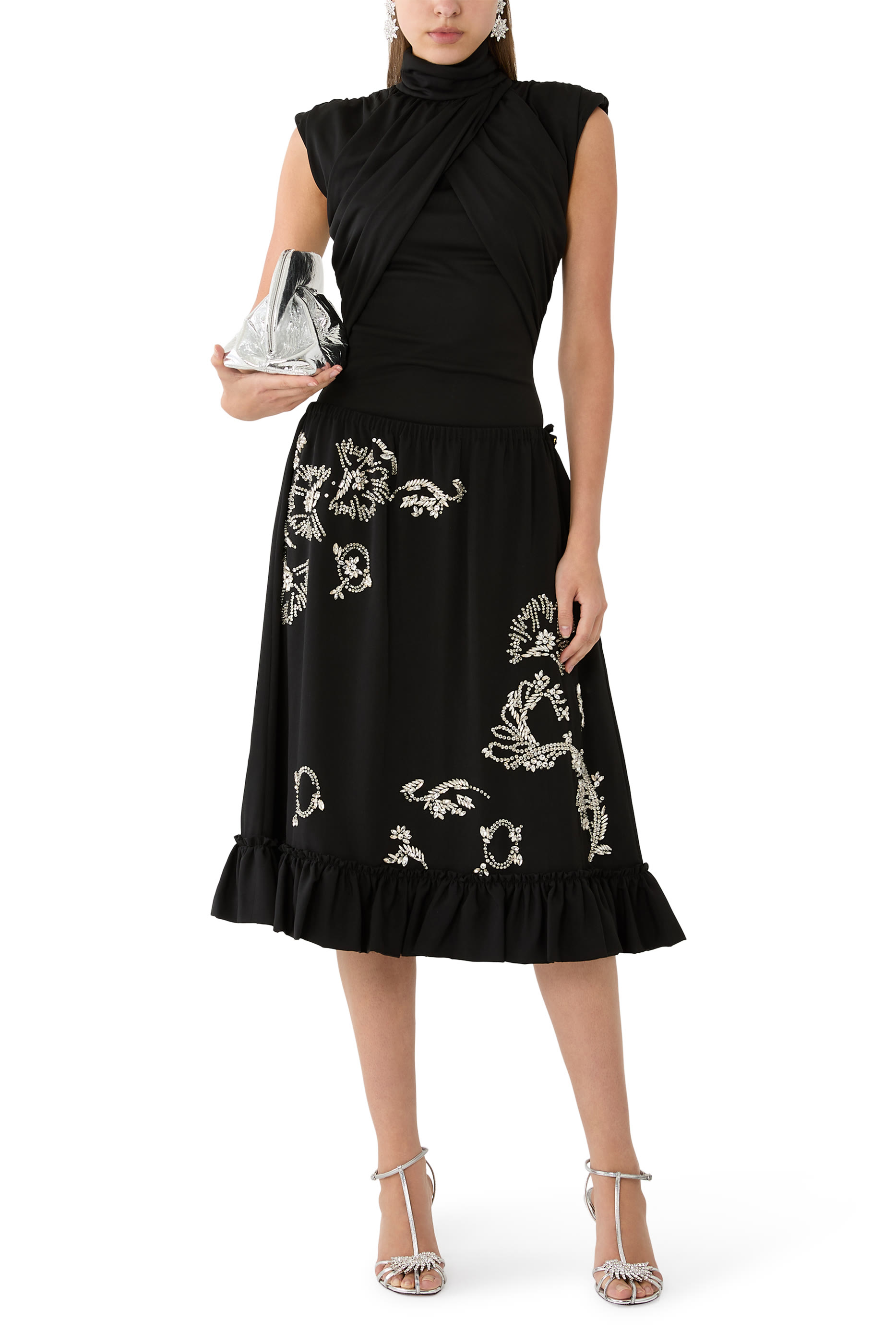 تنورة ساميلا مطرزة