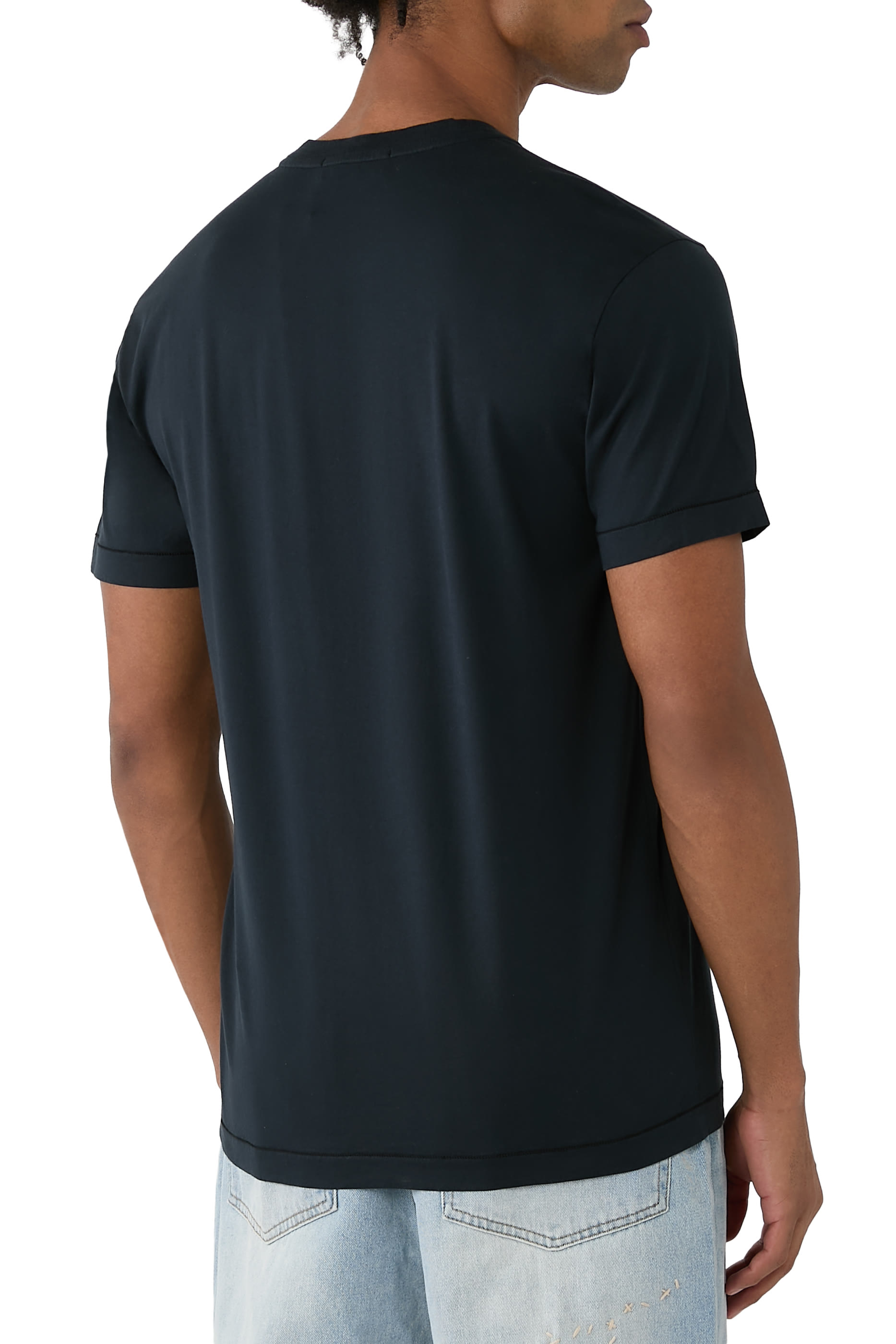 تيشيرت برقعة شعار الماركة