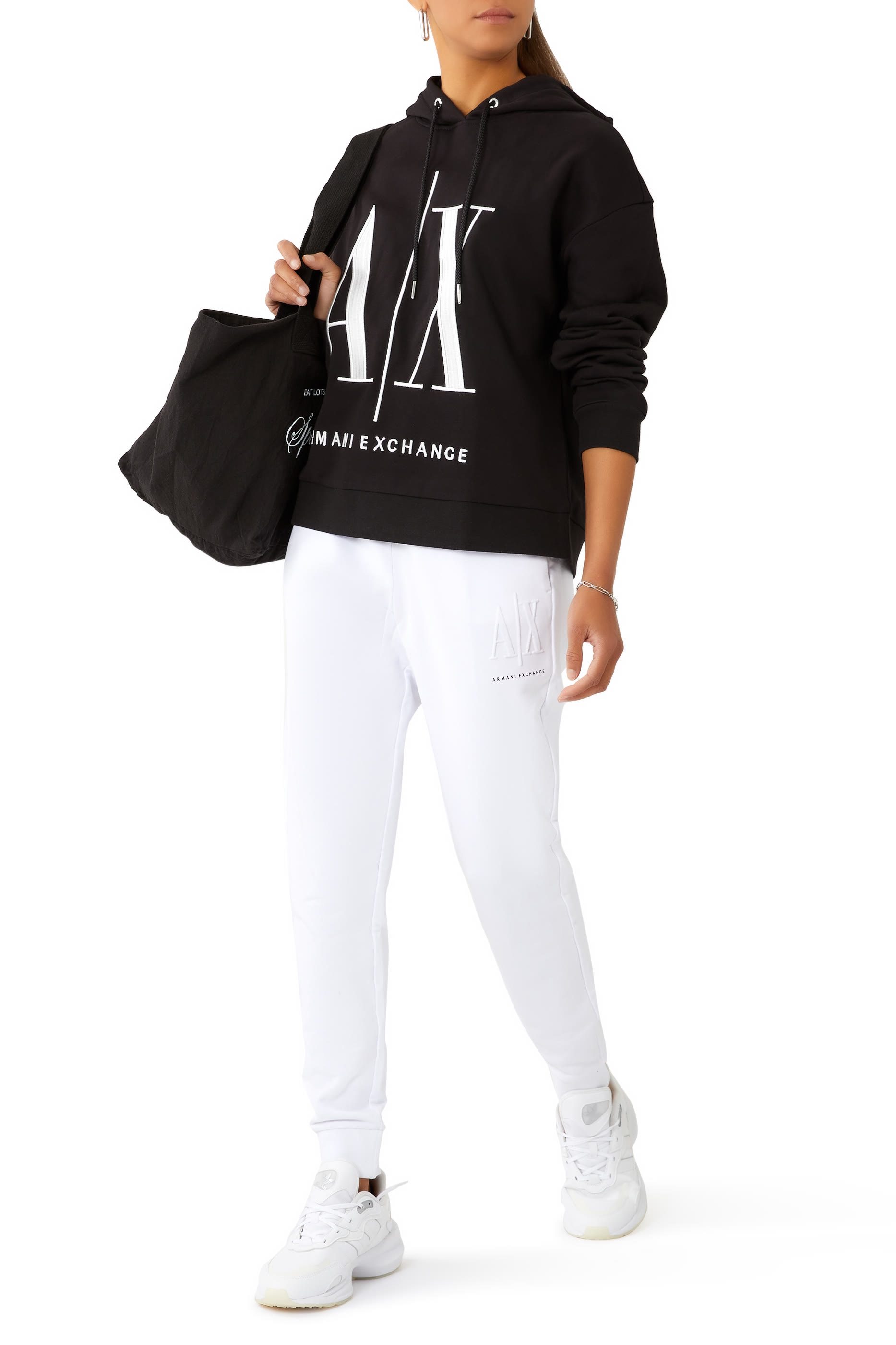 هودي بتطريز شعار الماركة Icon