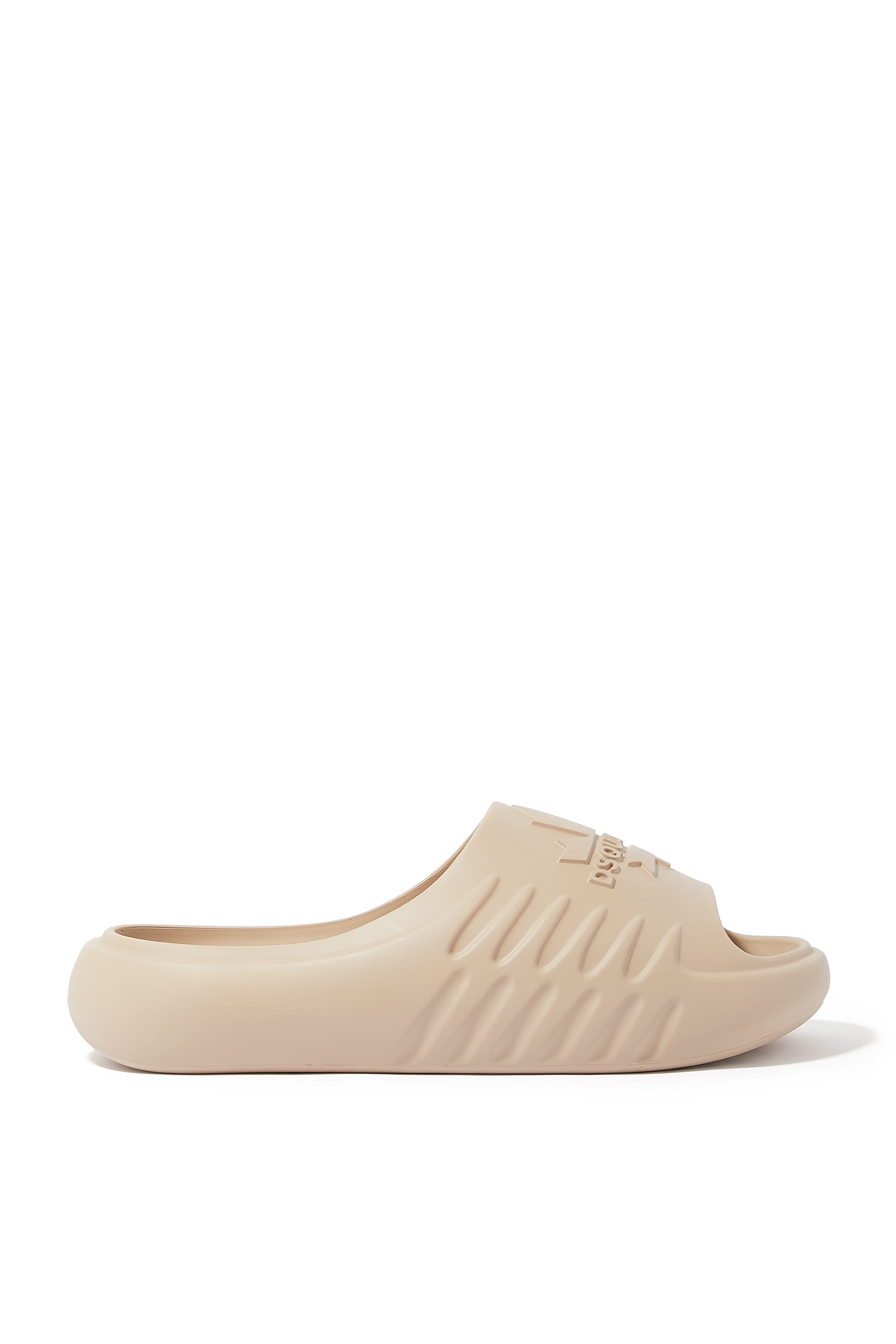 حذاء خفيف بنقشة ورقة كندية