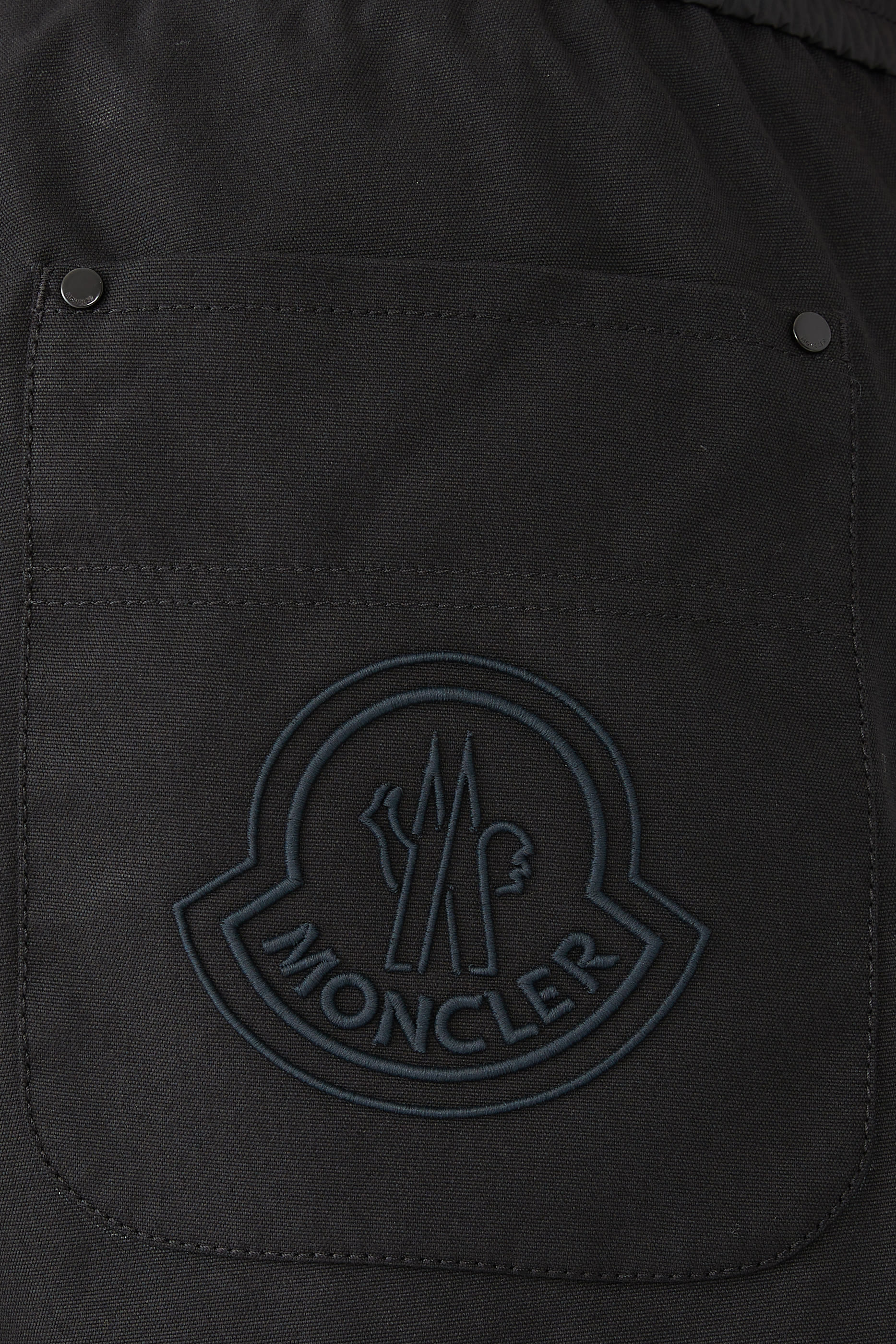 بنطال رياضي بتطريز شعار الماركة قطن