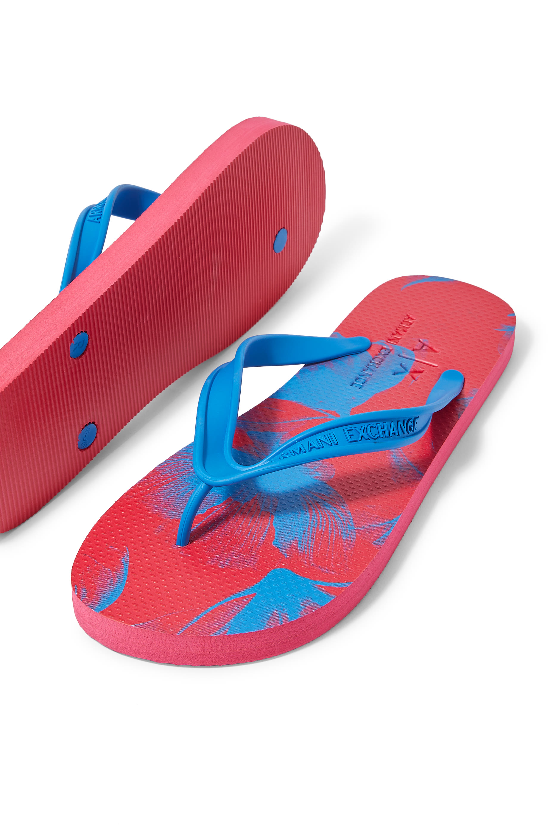 حذاء خفيف بشعار حروف الماركة