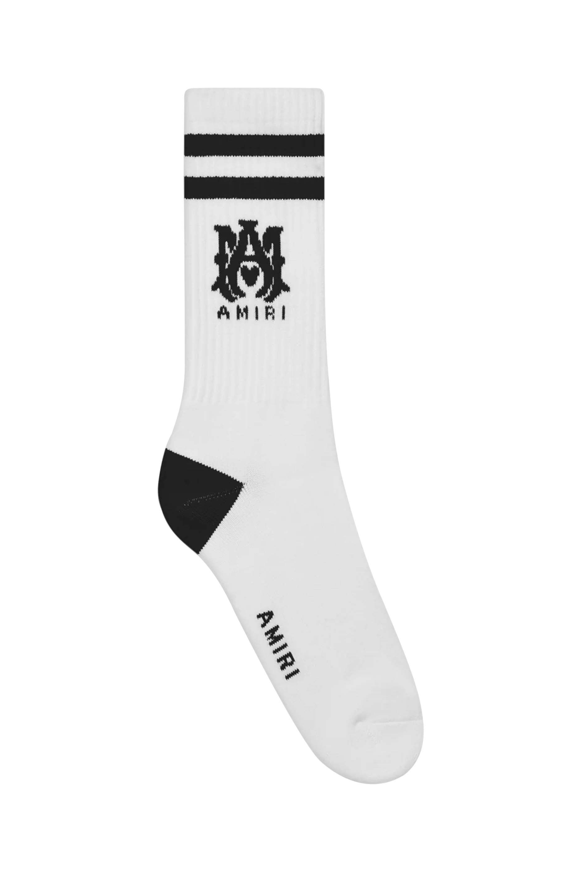 جوارب بشعار الماركة 