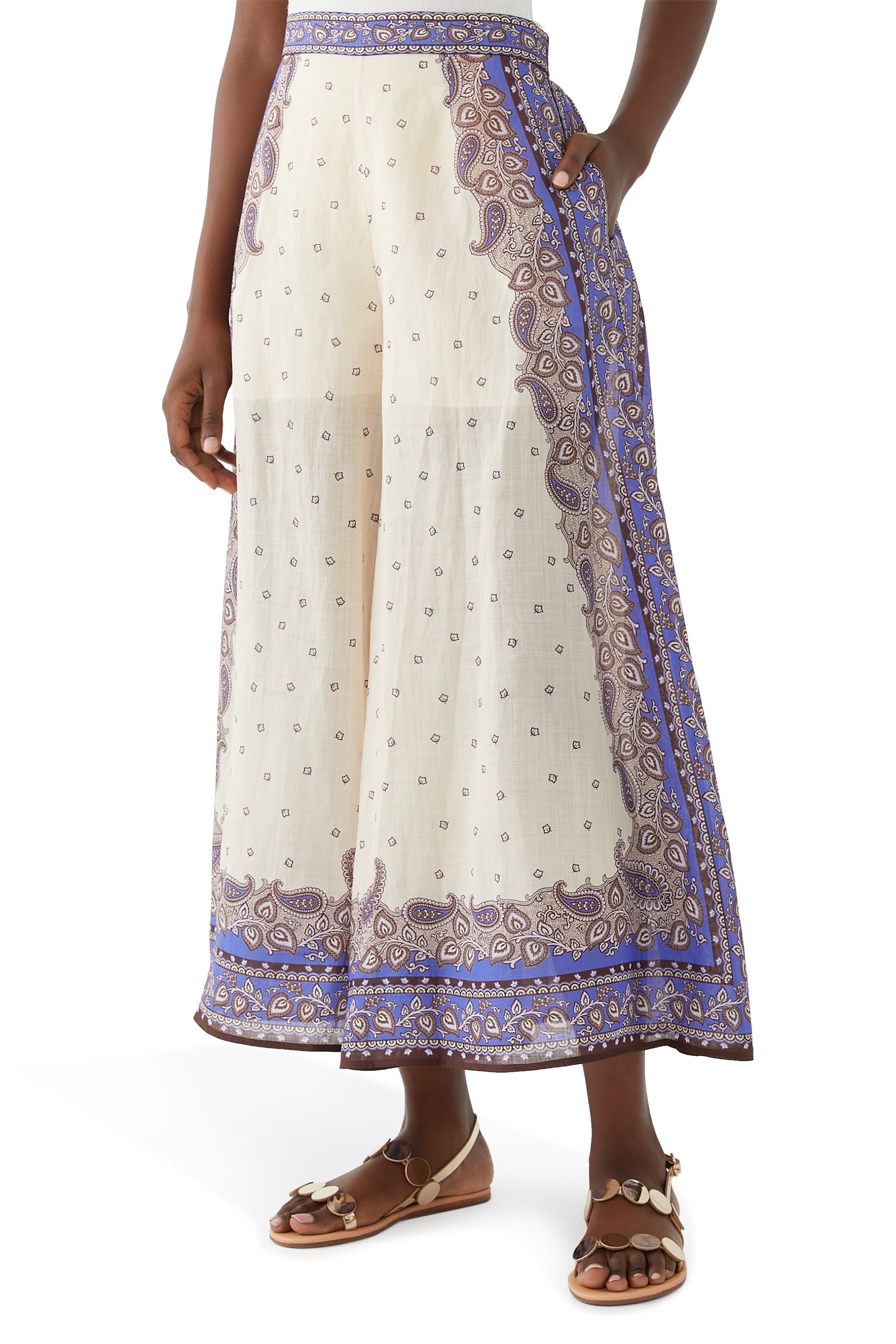 بنطال ماكسين بقصة ساق واسعة قصيرة