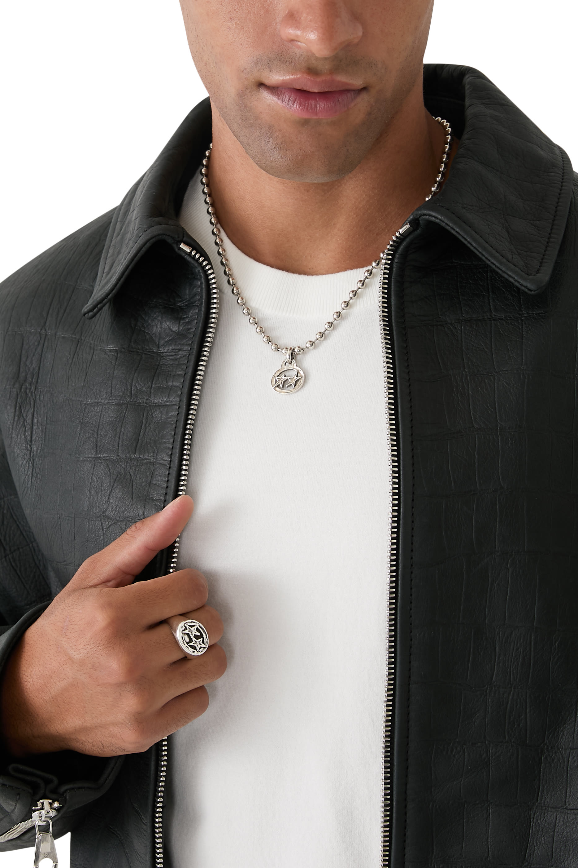 خاتم ايكون بشعار الماركة