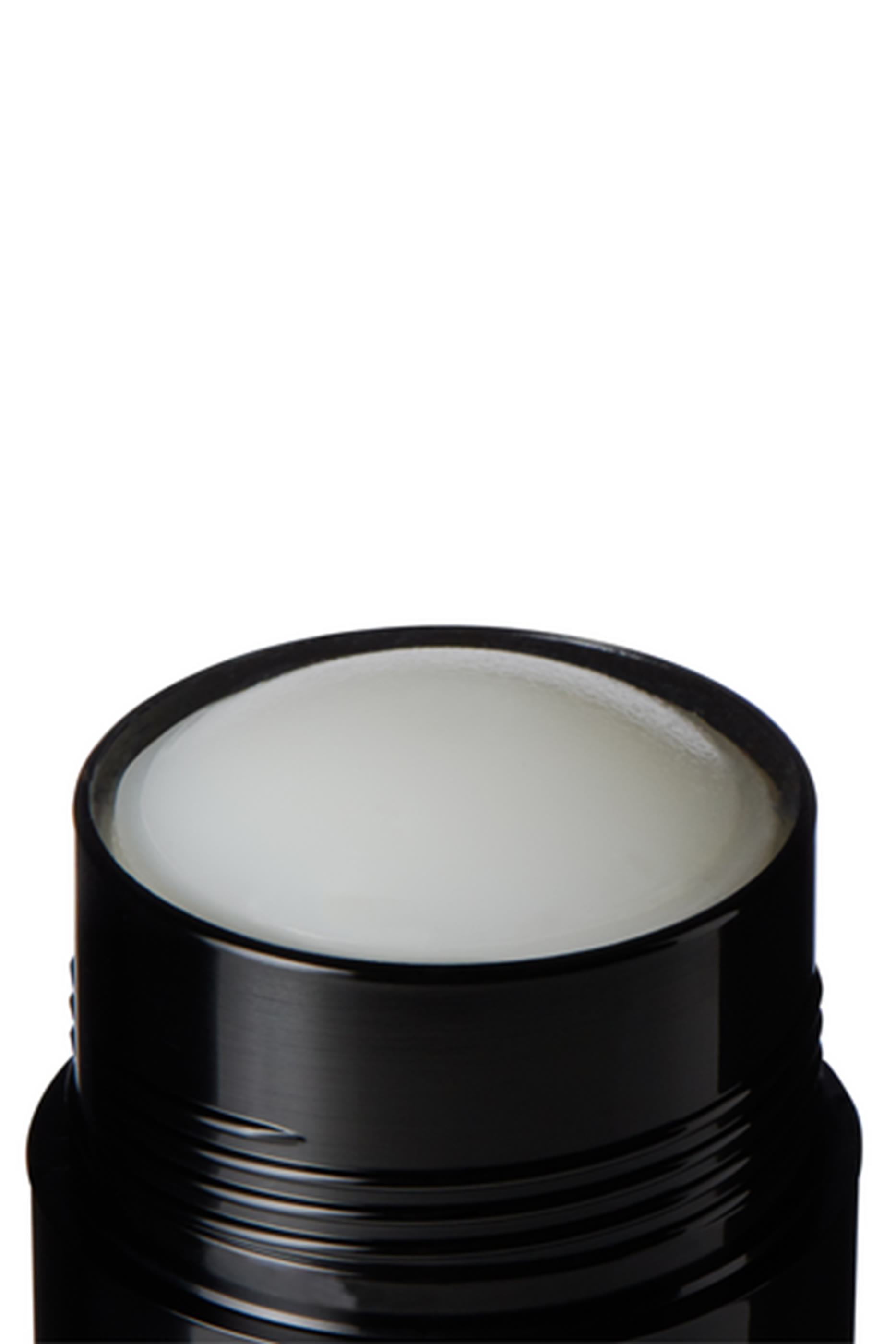 مزيل عرق كولونيا إيسينزا