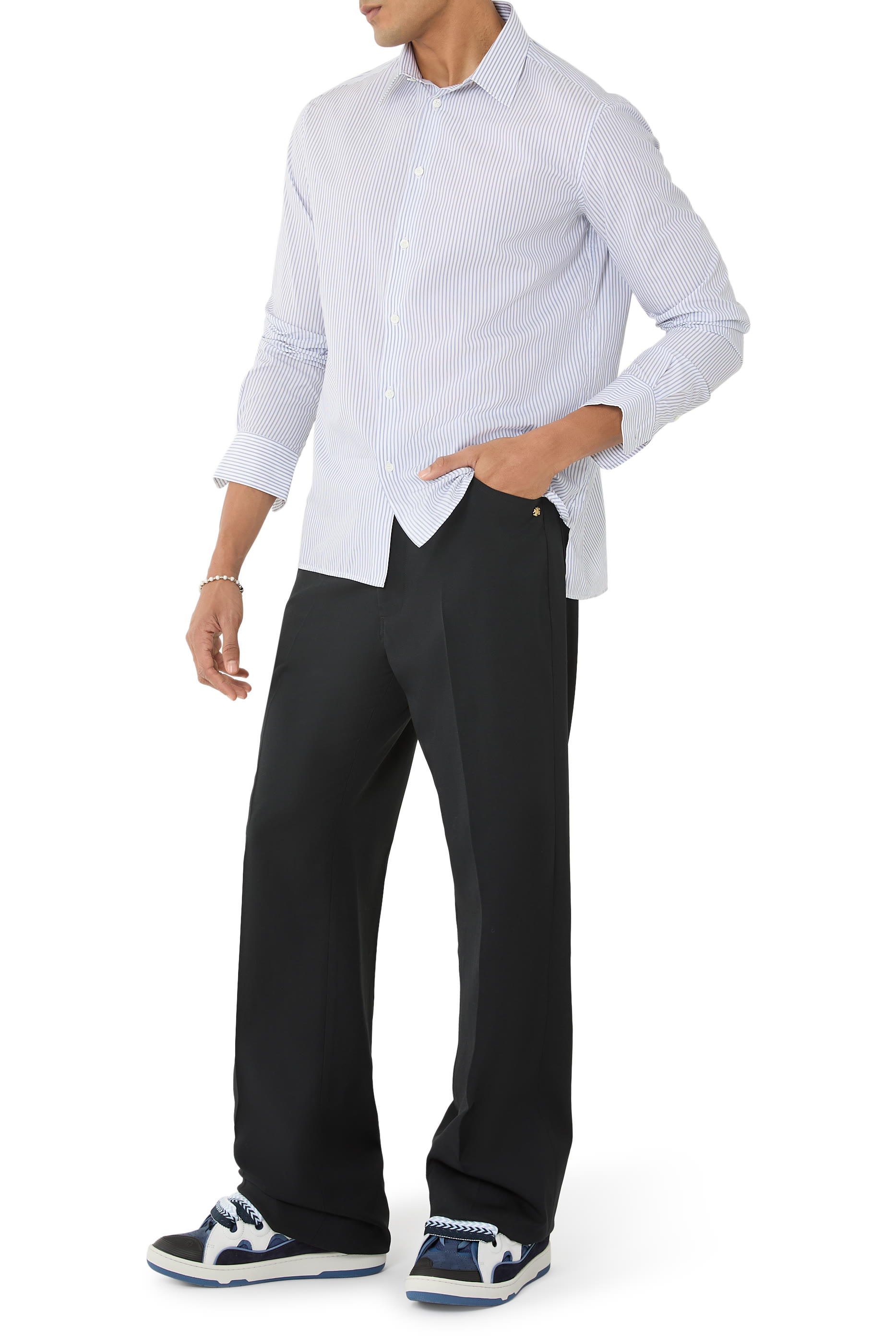 سنيكرز كيرب جلد