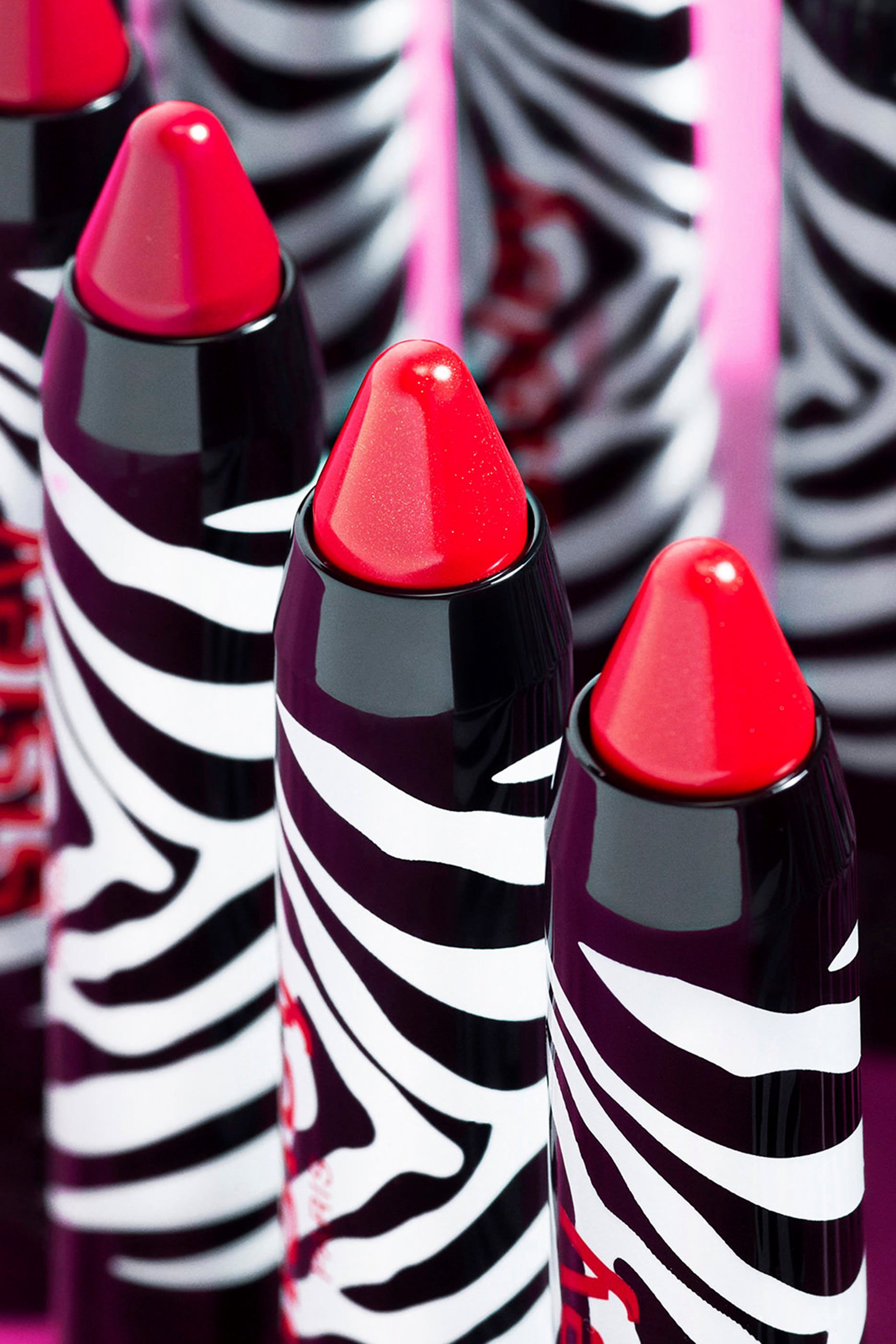 مرطب فيتو ليب تويست