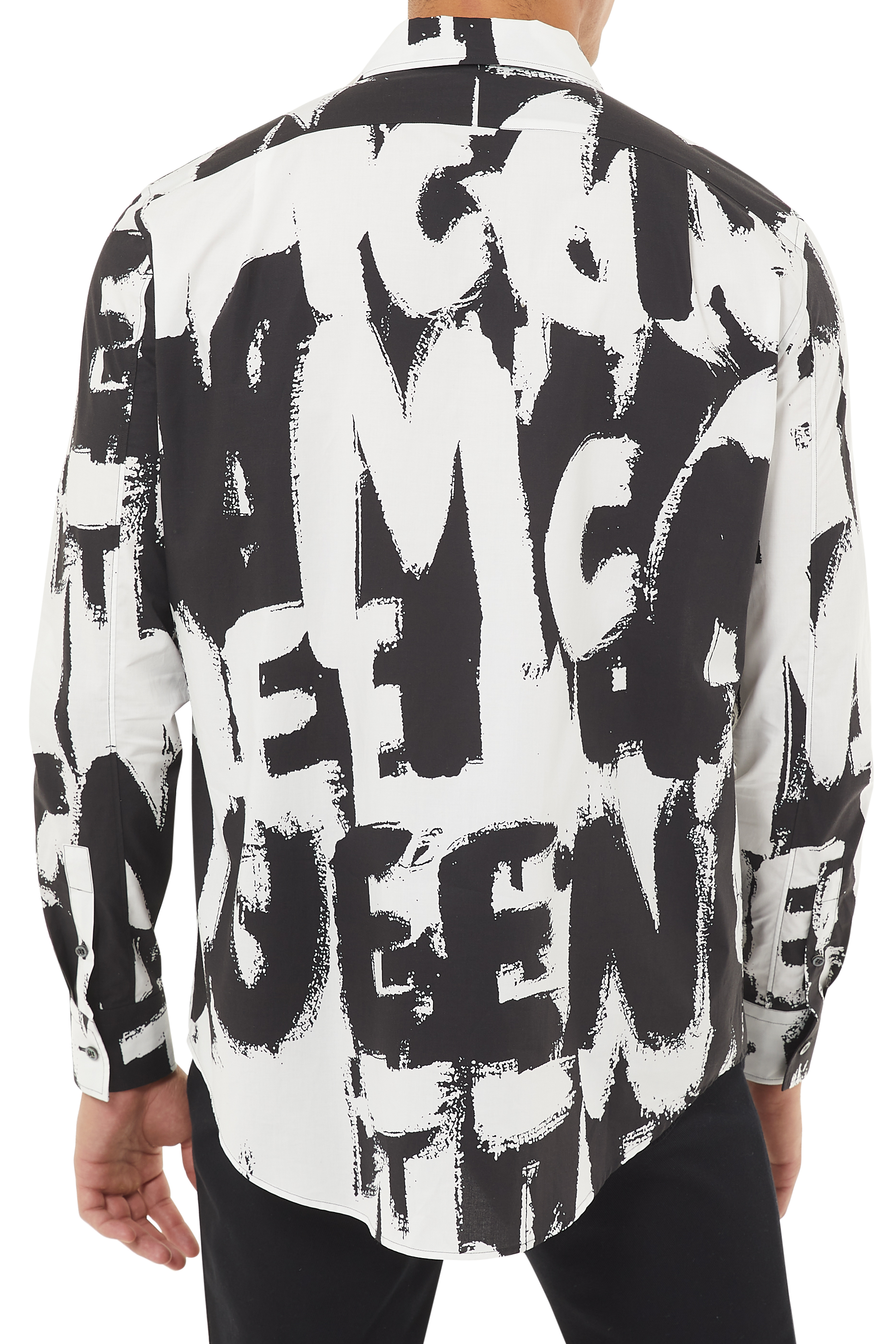 قميص قطن بشعار بتصميم غرافيتي