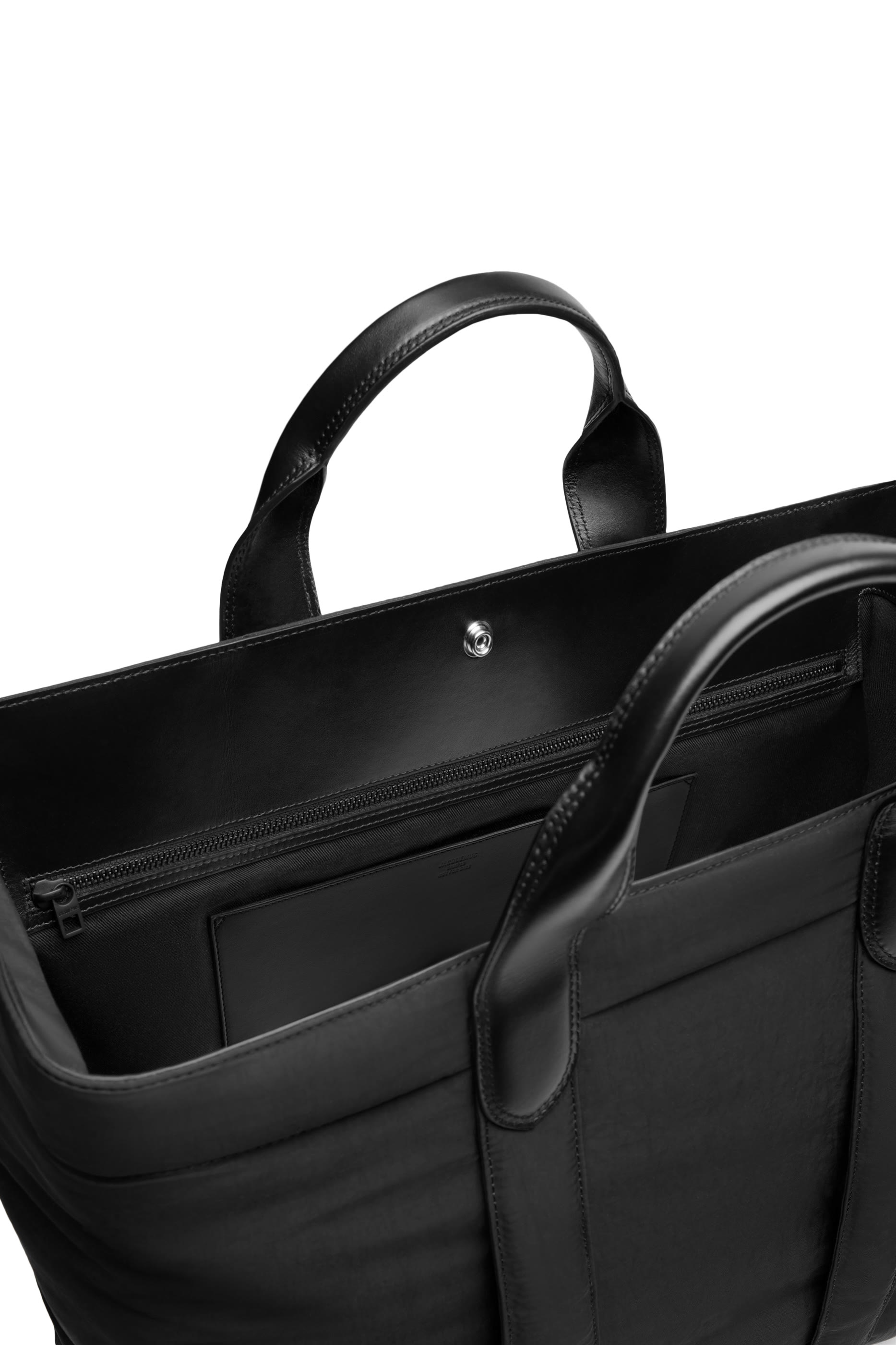 حقيبة يد بامبينو