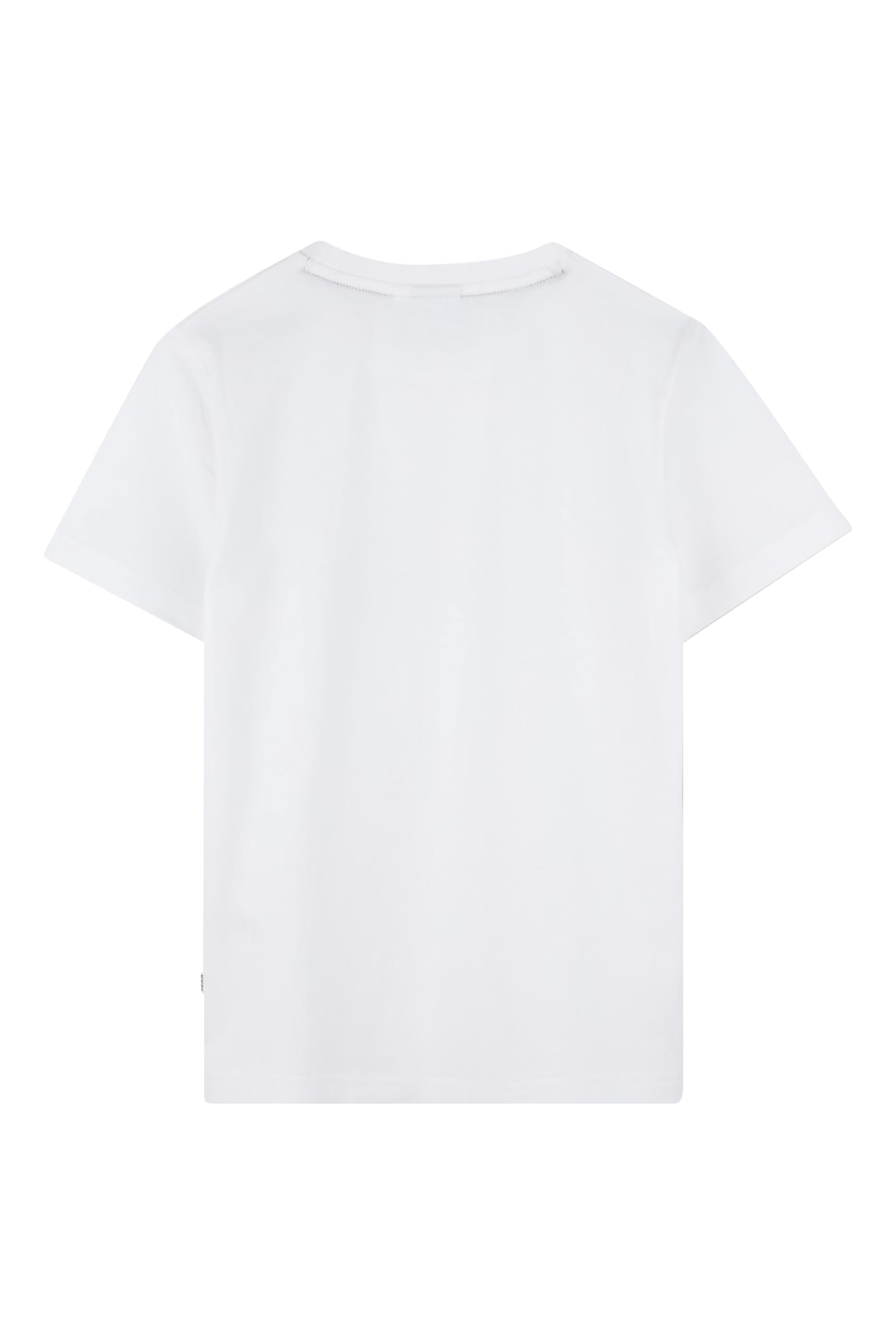 تيشيرت بشعار الماركة للأطفال