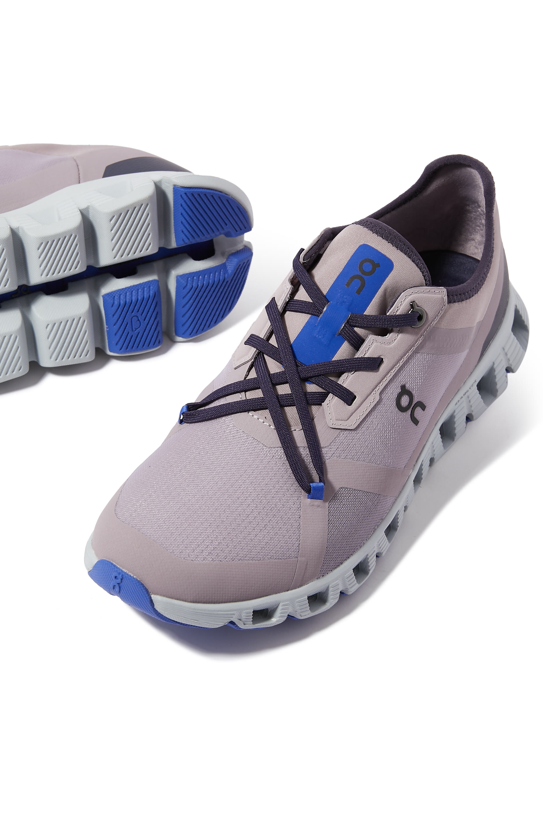 سنيكرز كلاود اكس 3 ايه دي للنساء