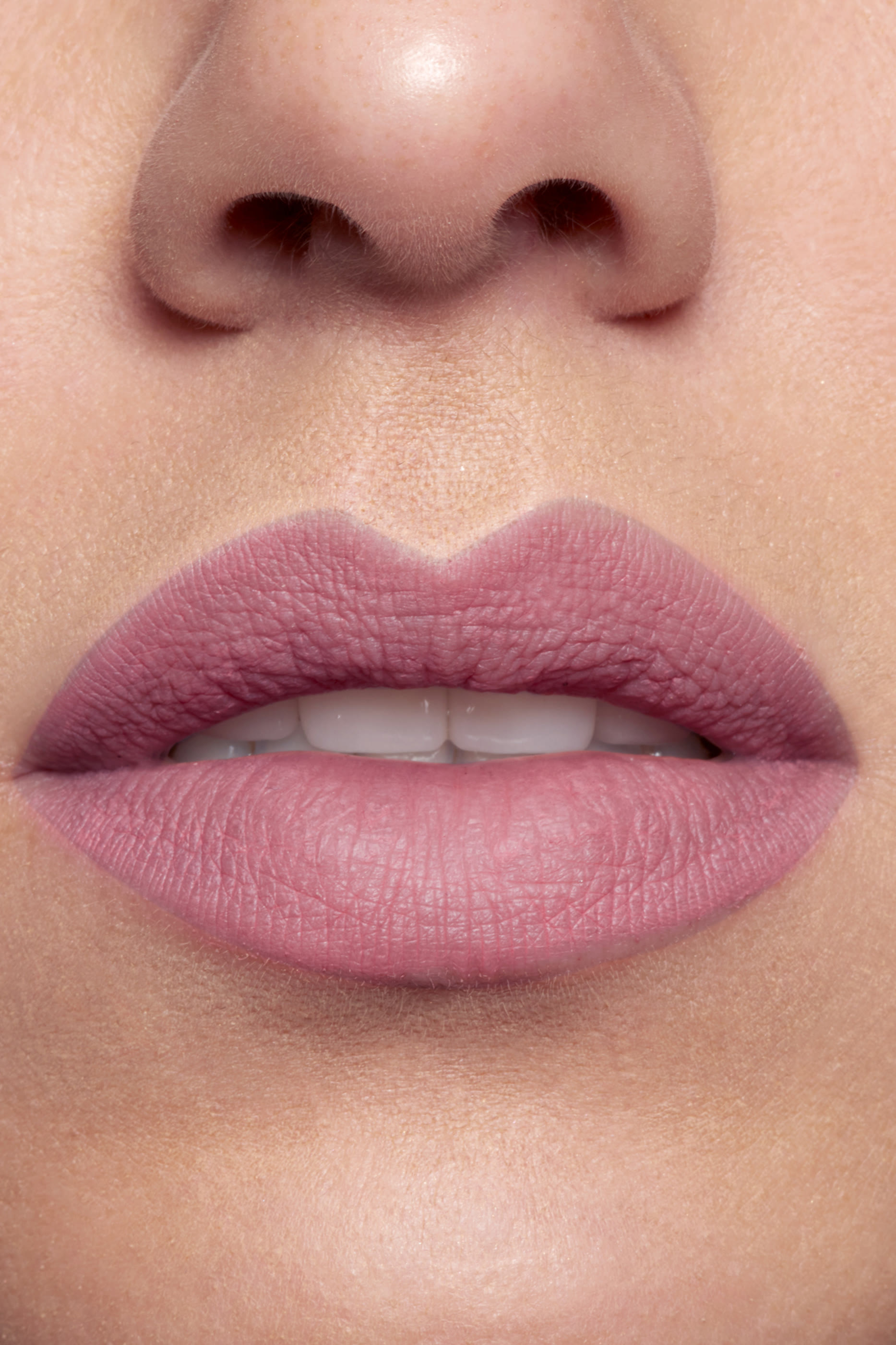 أحمر شفاه سائل ستاي اول داي