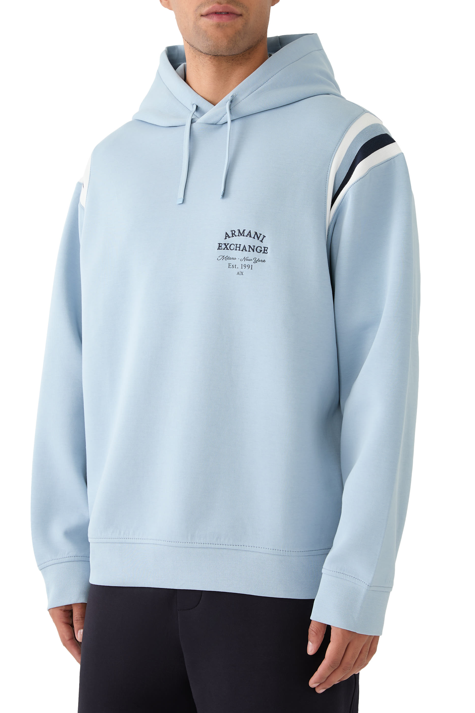 سويت شيرت بنقشة حروف شعار الماركة