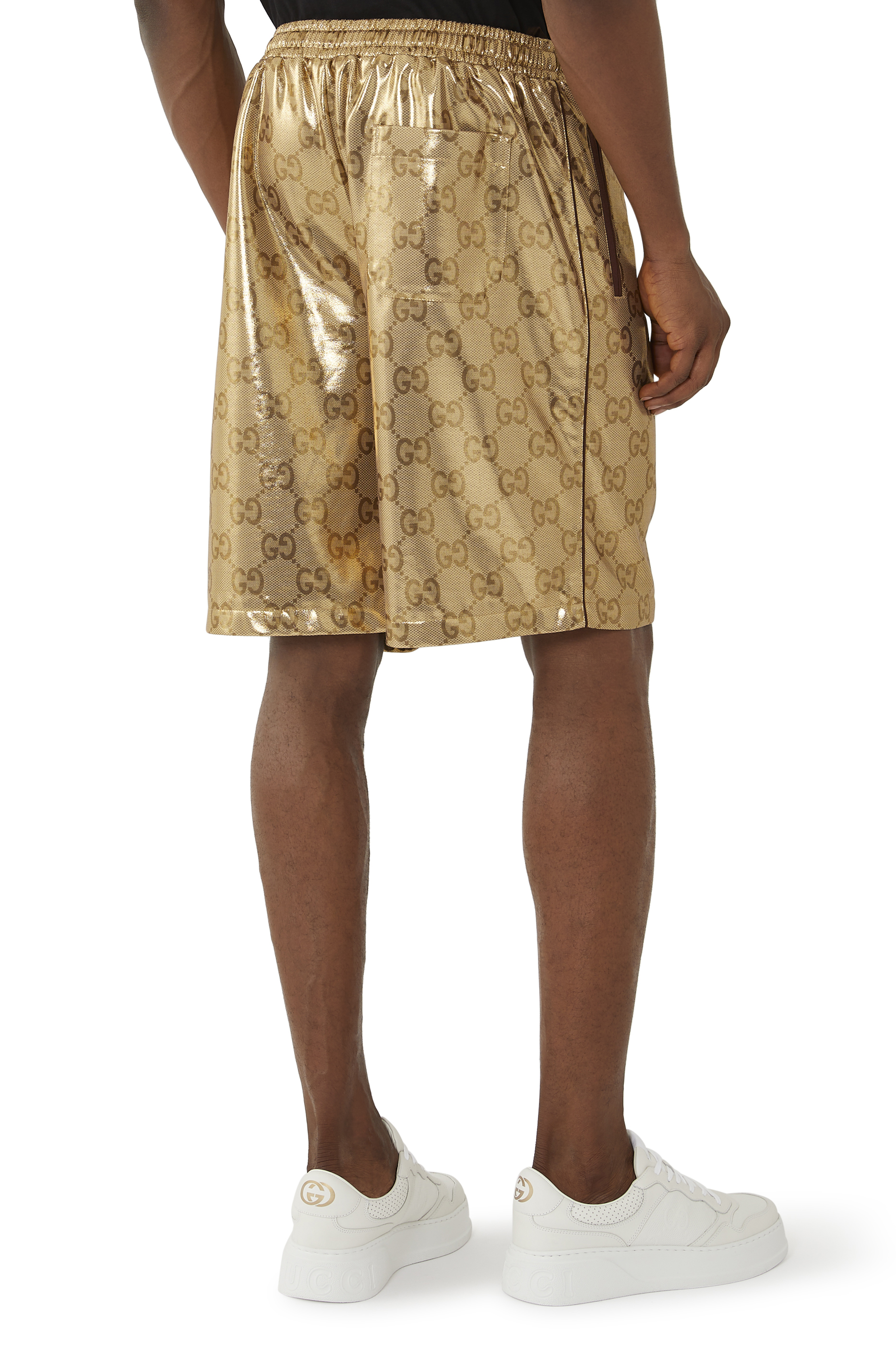 شورت كرة سلة بحرفي شعار الماركة