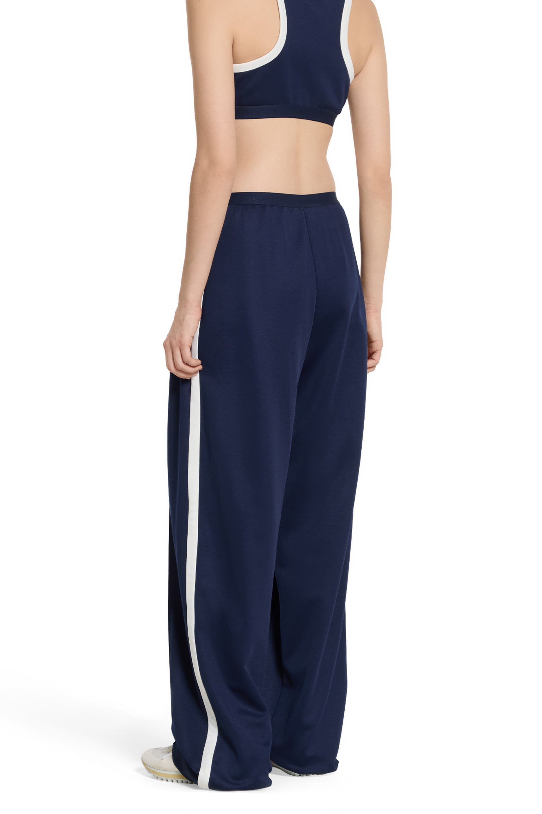 بنطال بشعار الماركة جيرسيه معالج