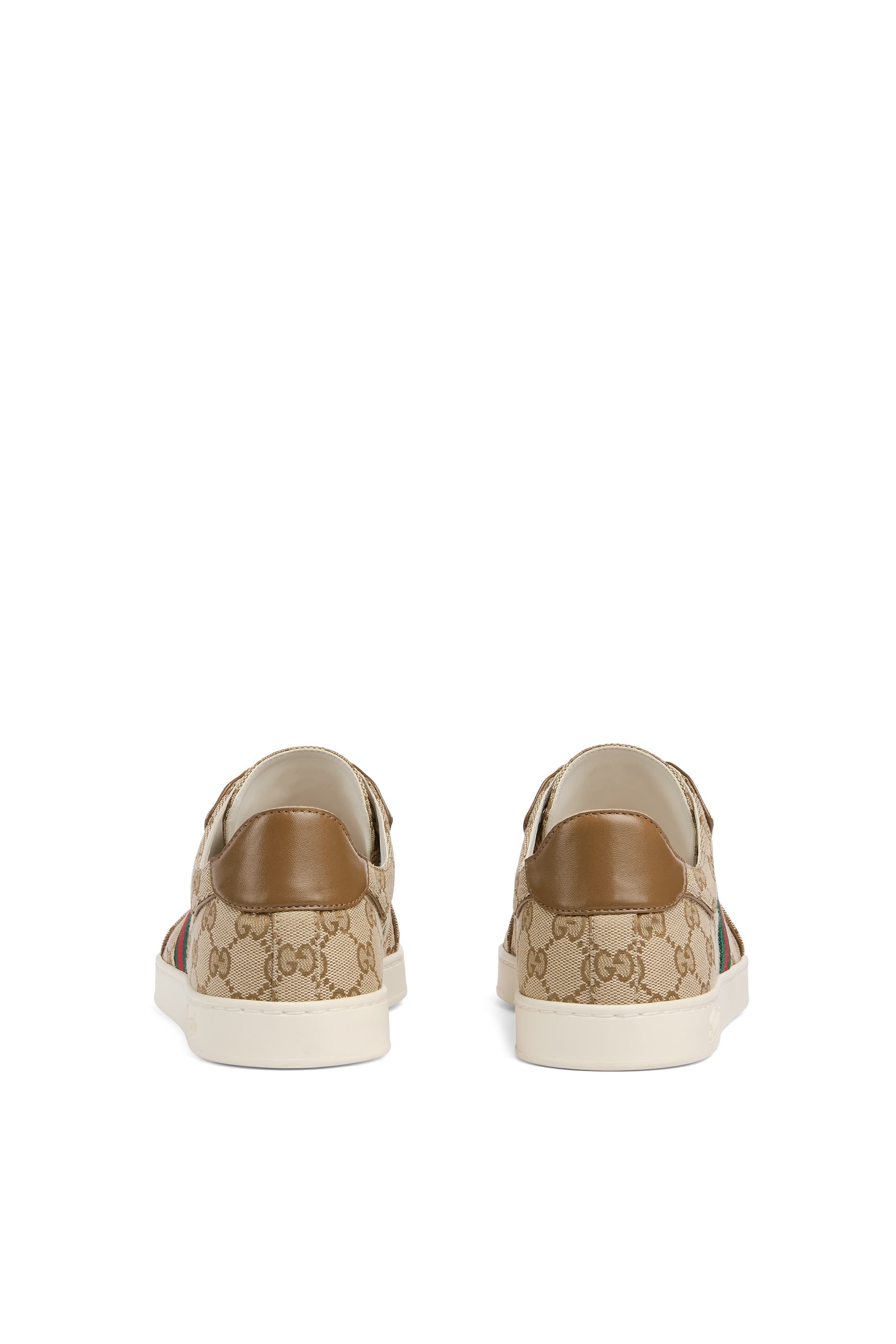 سنيكرز بكاحل منخفض