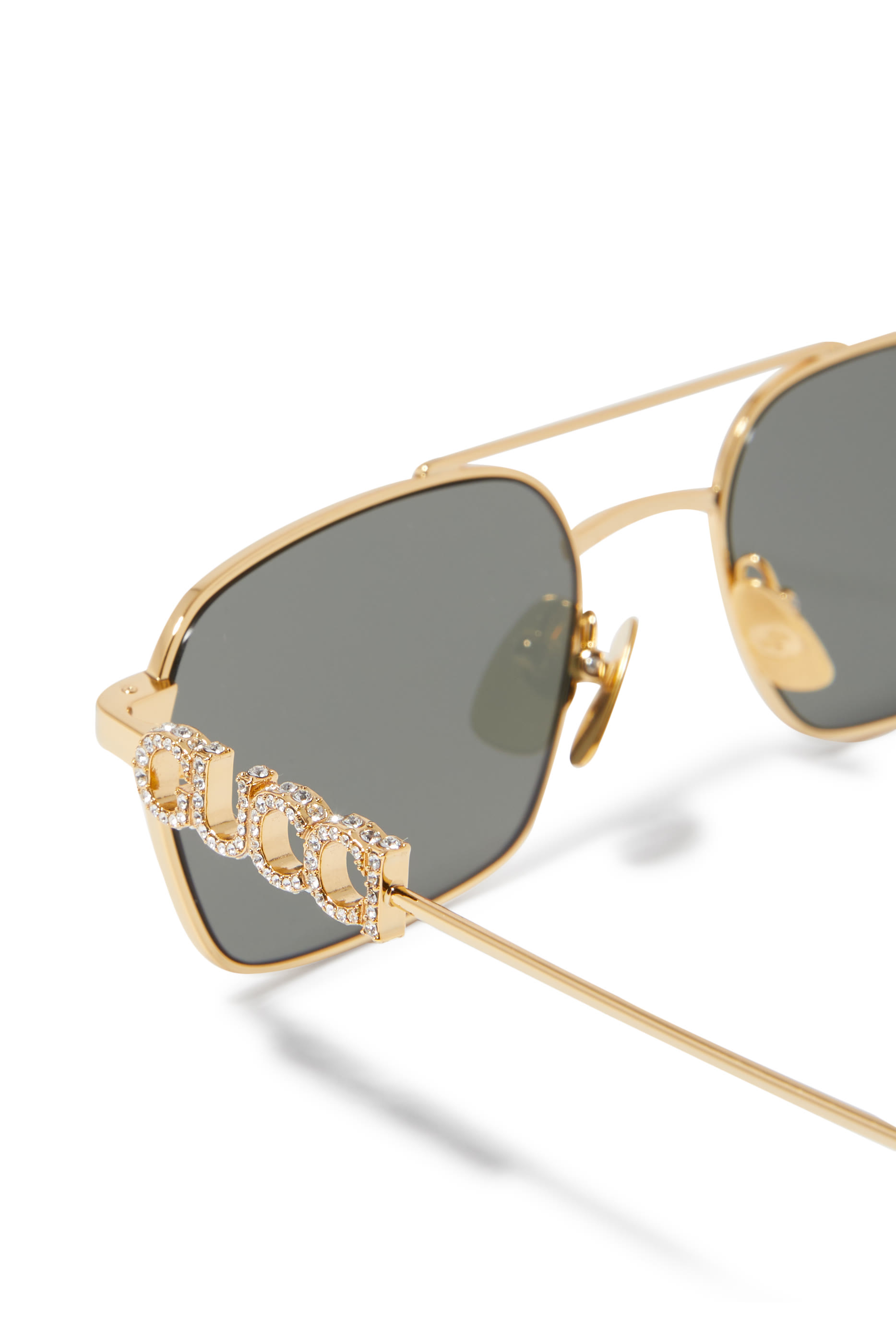 نظارة شمسية بإطار مستطيل