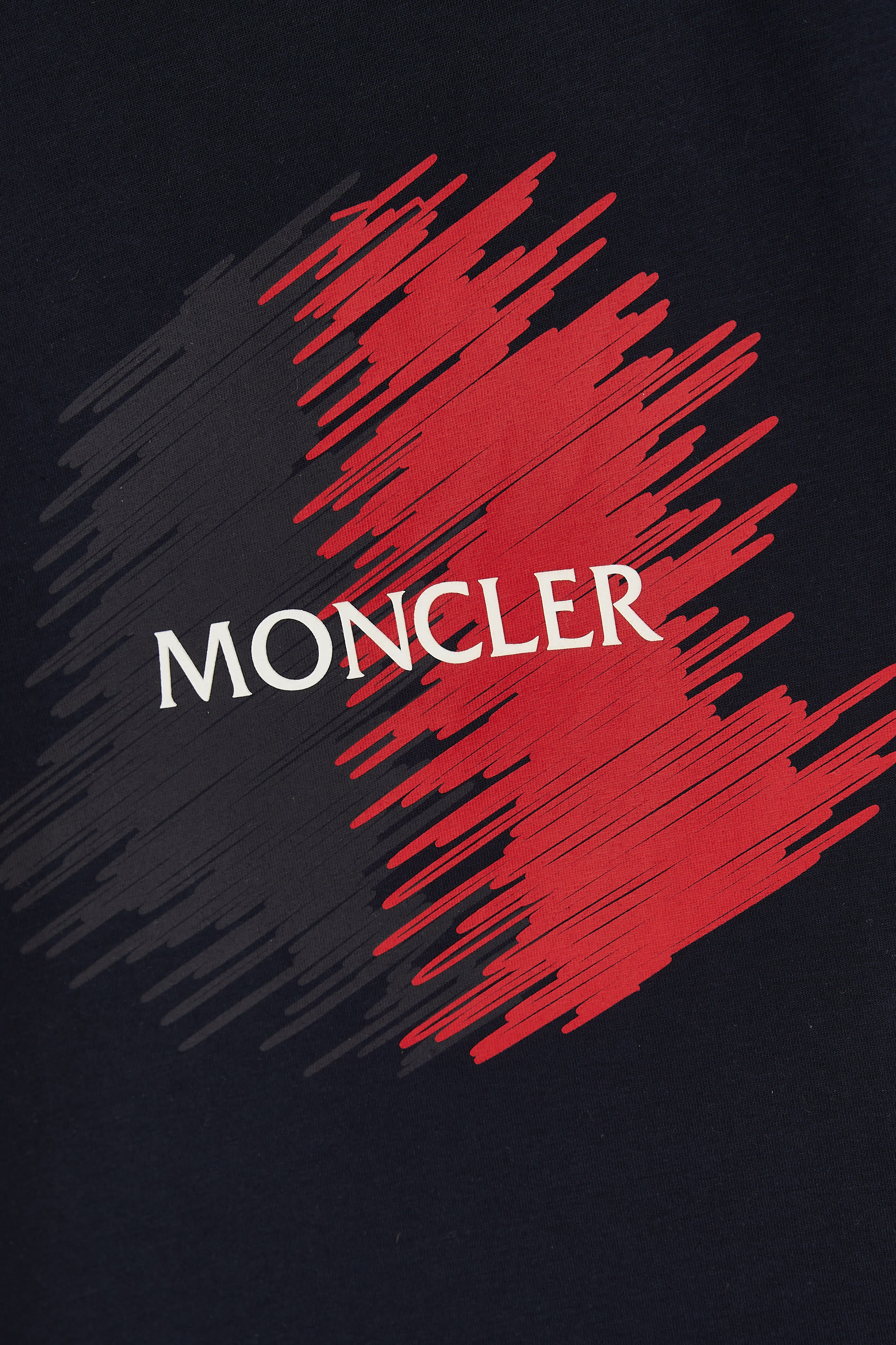 تيشيرت بطبعات شعار الماركة للأطفال