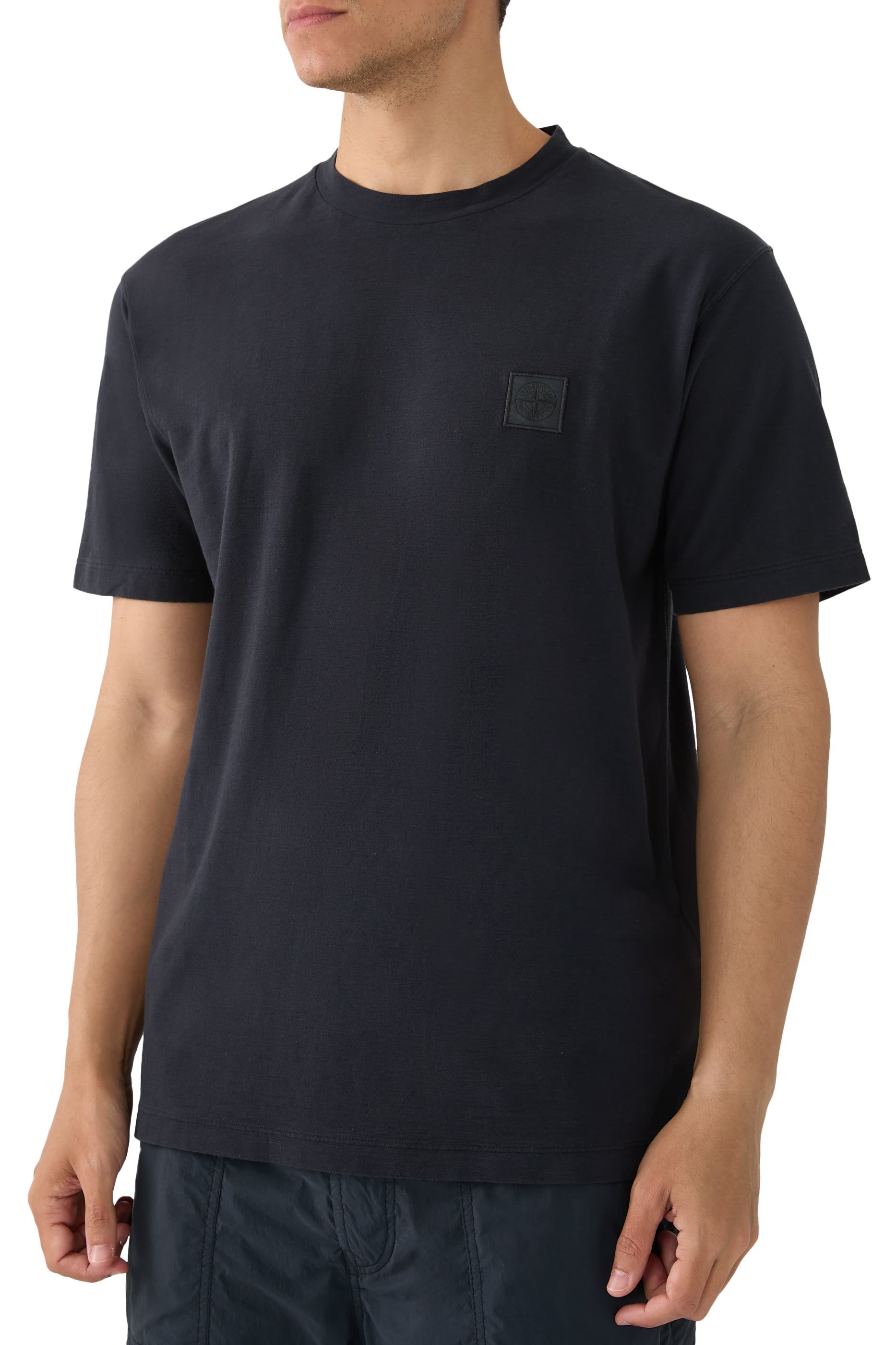 تيشيرت برقعة شعار الماركة