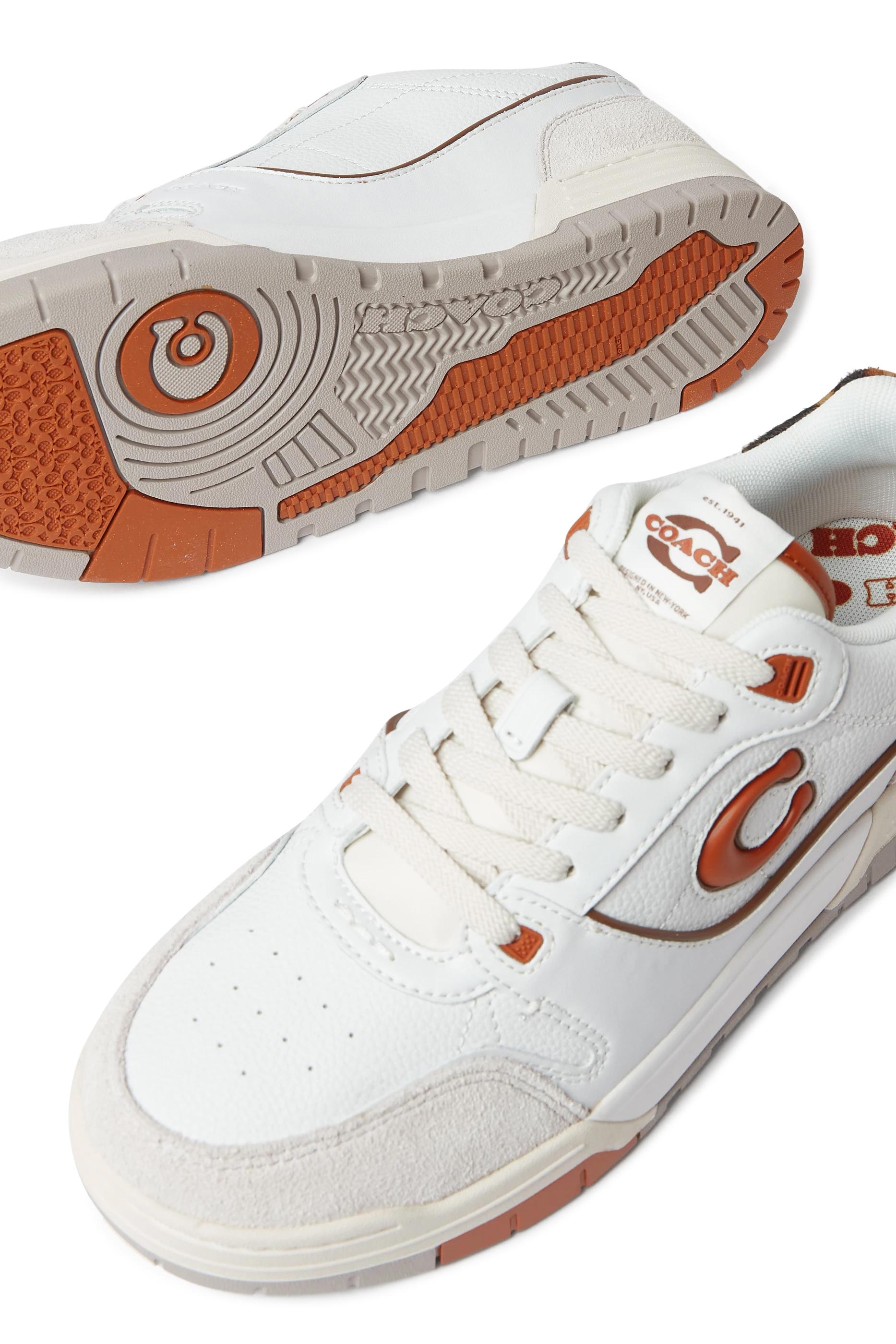 سنيكرز سوهو