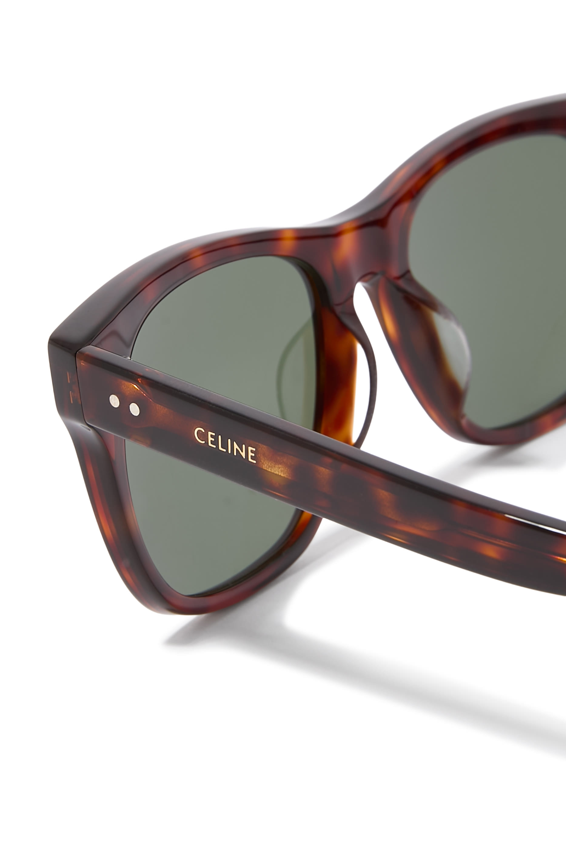 نظارة شمسية بإطار رفيع