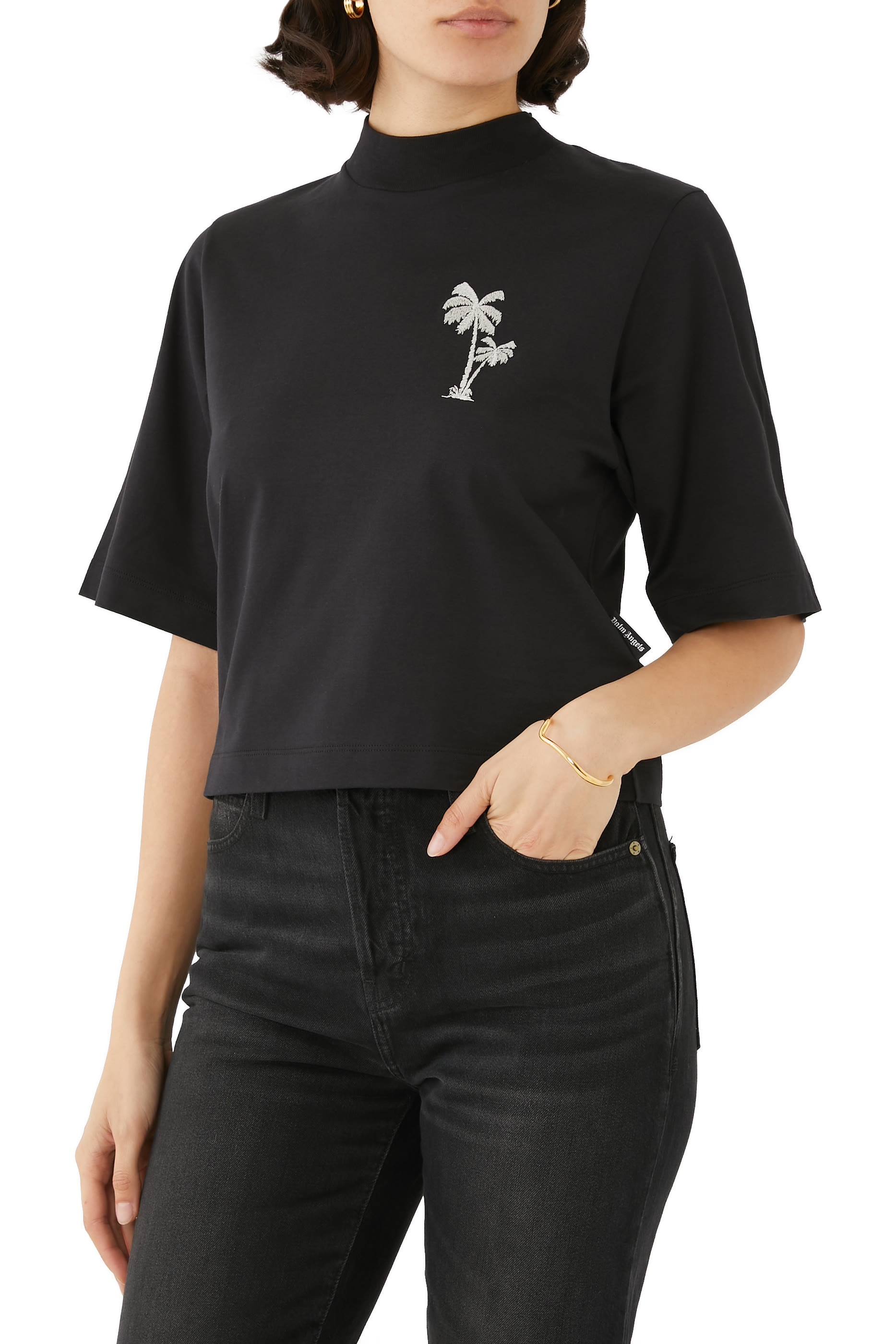 تيشرت بقصة قصير بنقشة نخلة