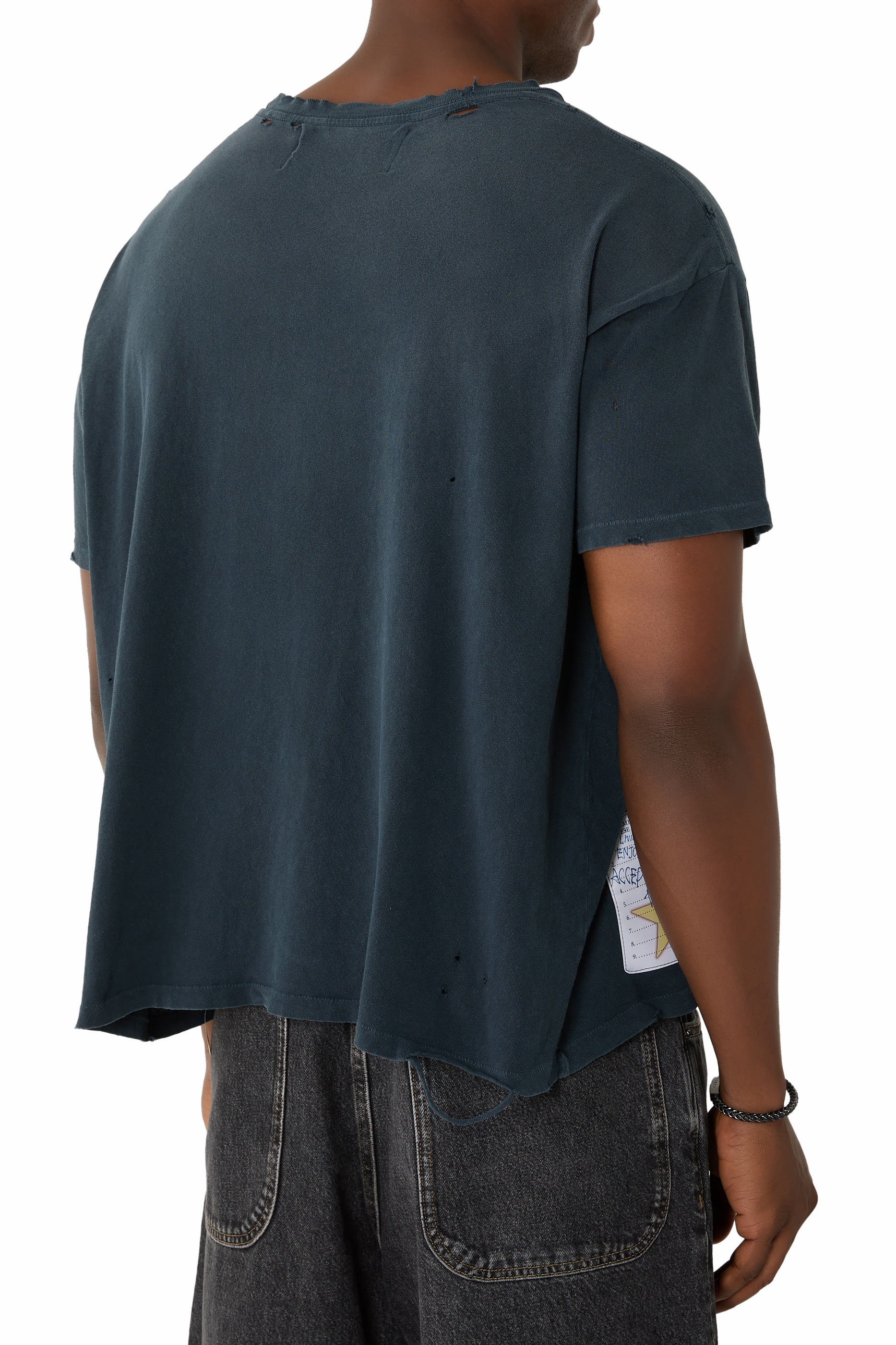 تيشيرت بشعار فايم إبيديمك