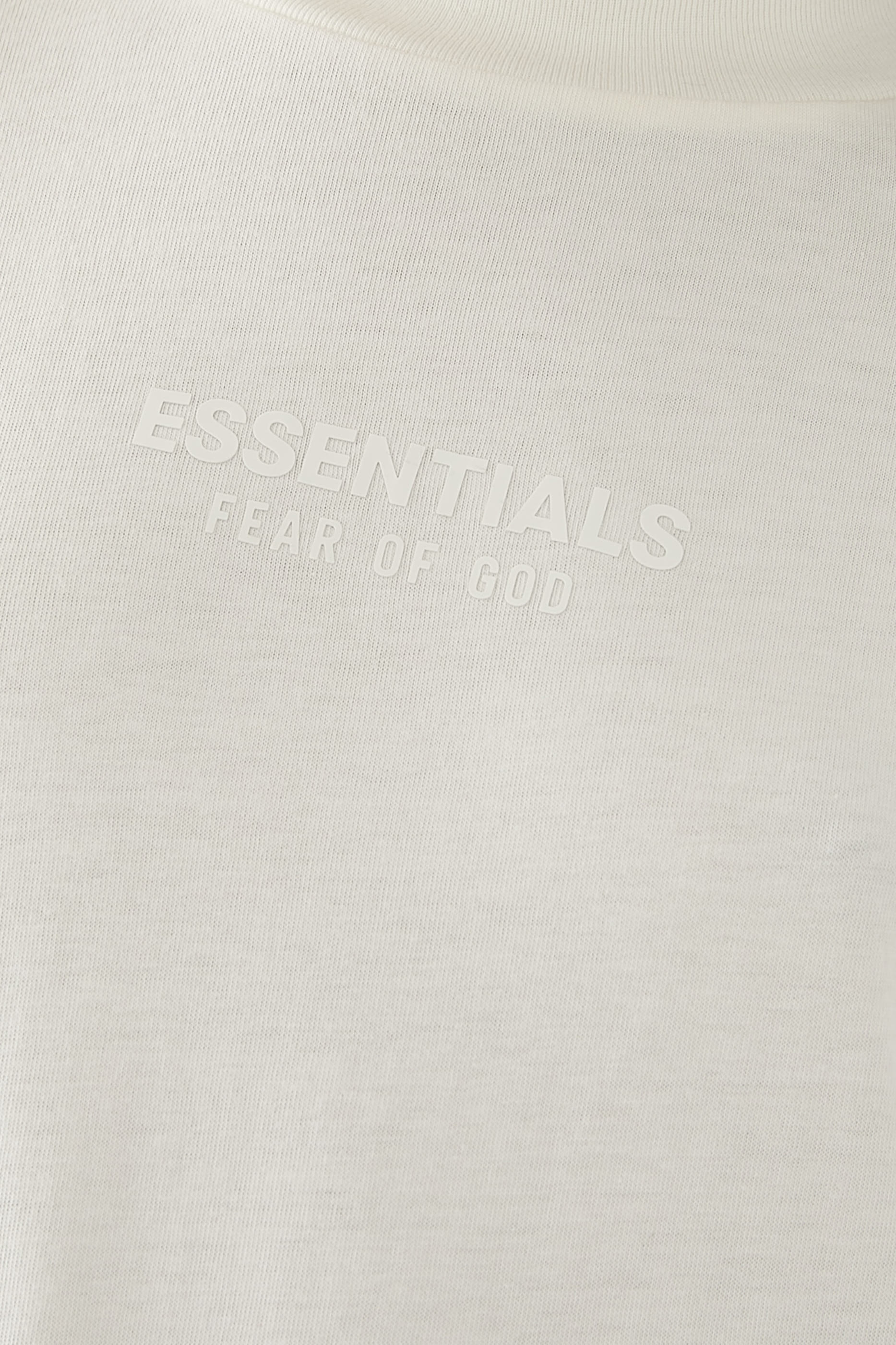 فستان بأكمام بطول ثلاثة أرباع بشعار إسنشالز