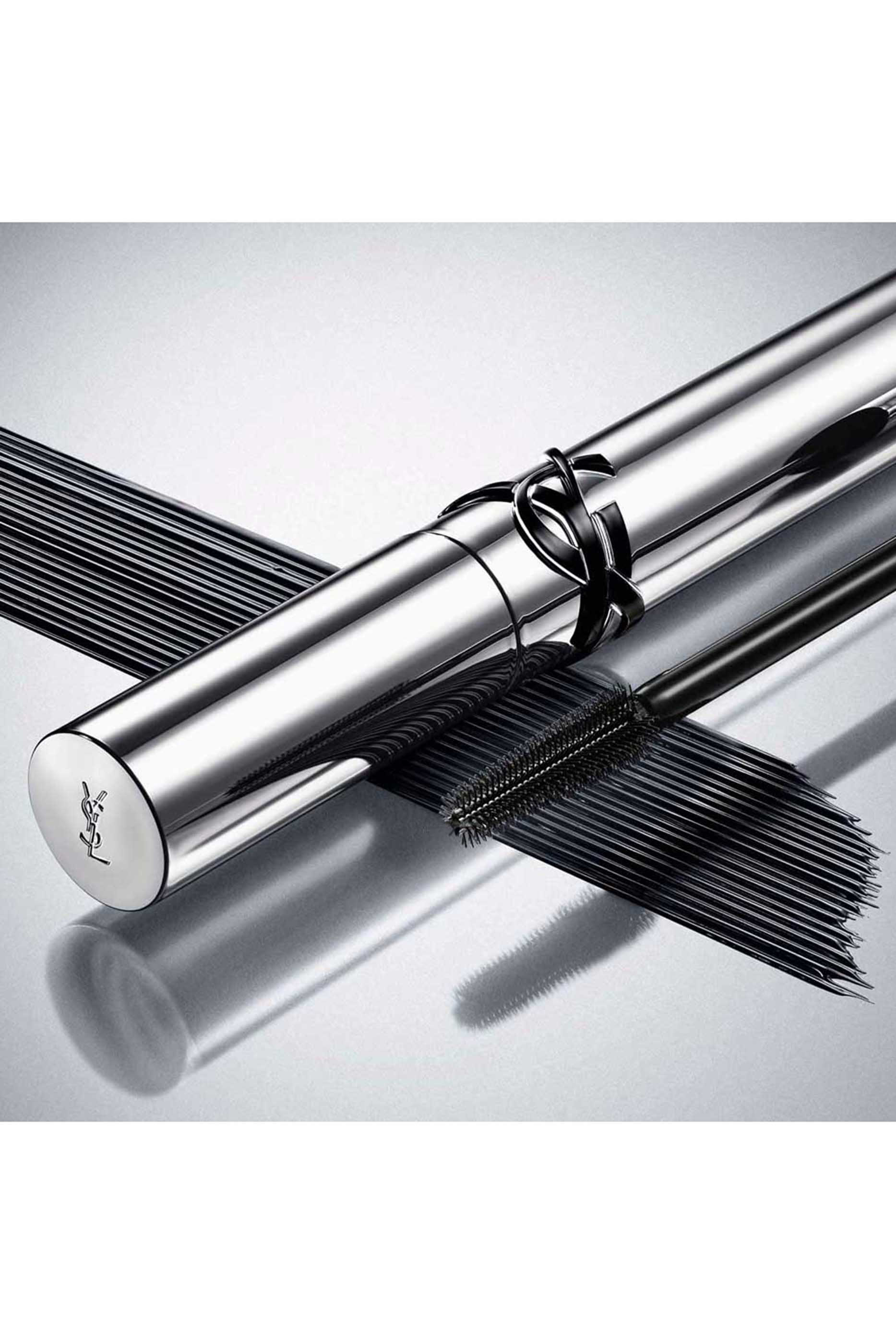 ماسكارا لاش لاتكس منحوتة