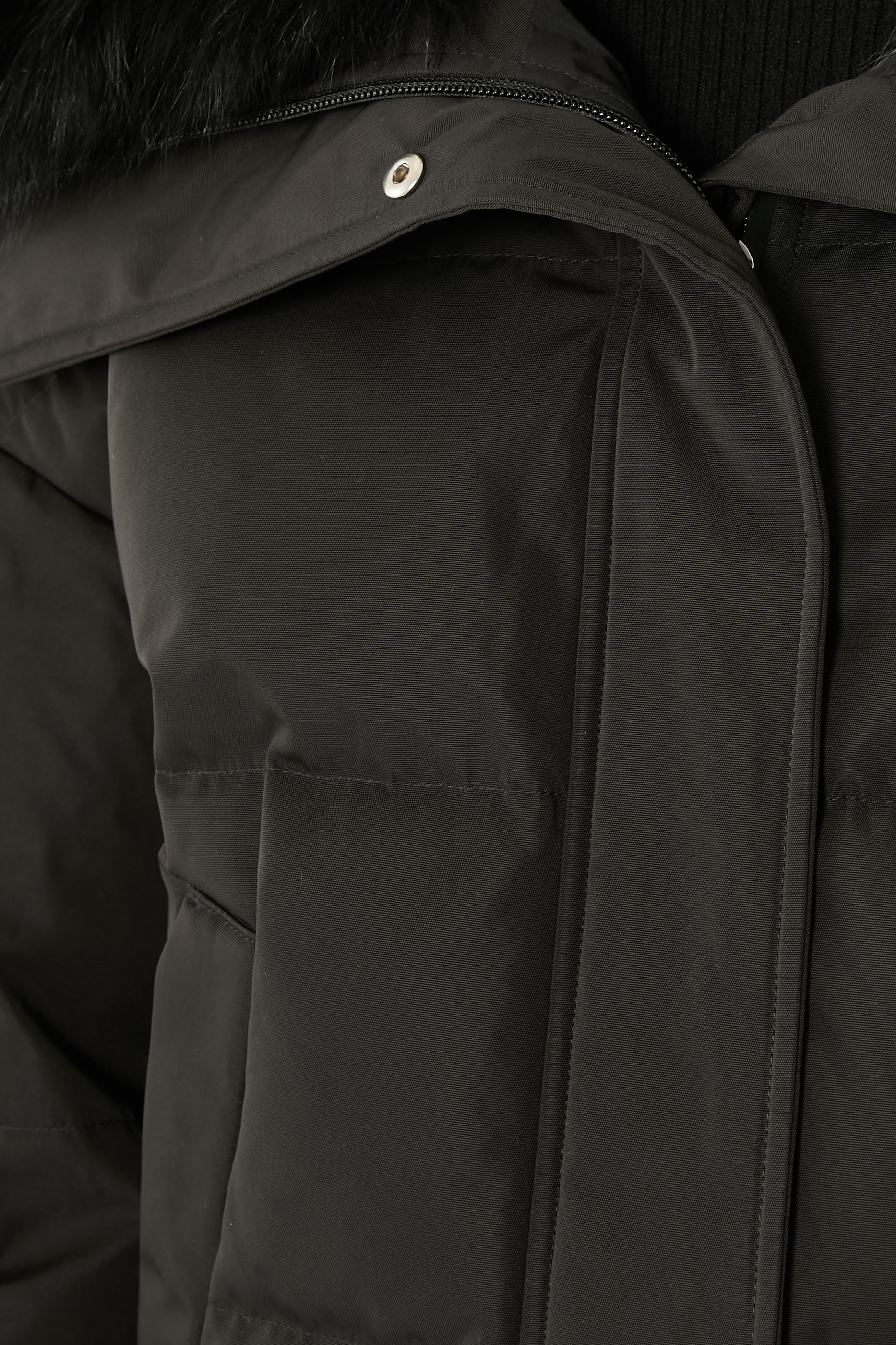 جاكيت تزلج بغطاء للرأس فرو ثعلب صناعي