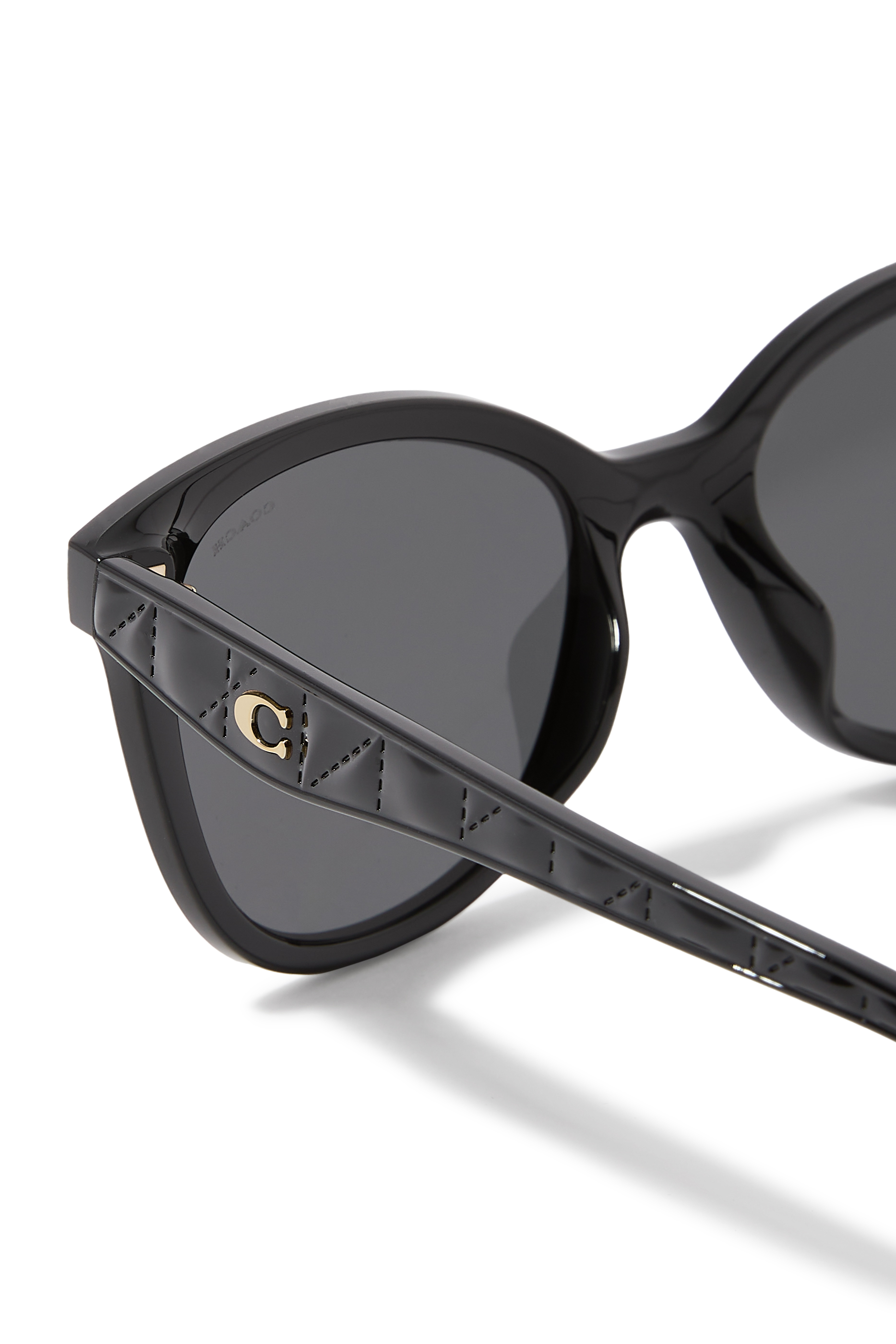 نظارة شمسية تابي بتفاصيل مبطنة وإطار دائري