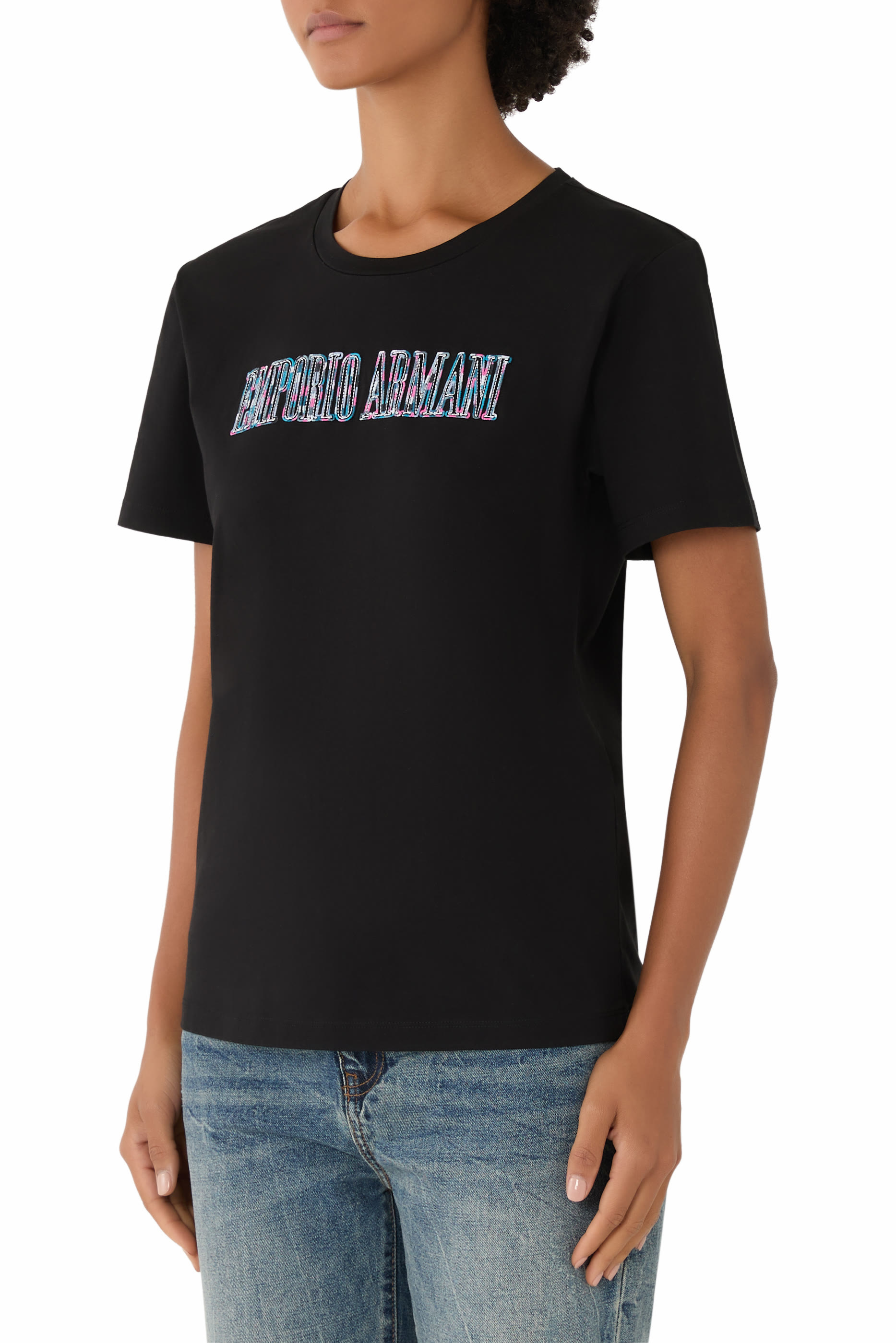 تيشيرت بشعار الماركة جيرسيه أي أس في عضوي