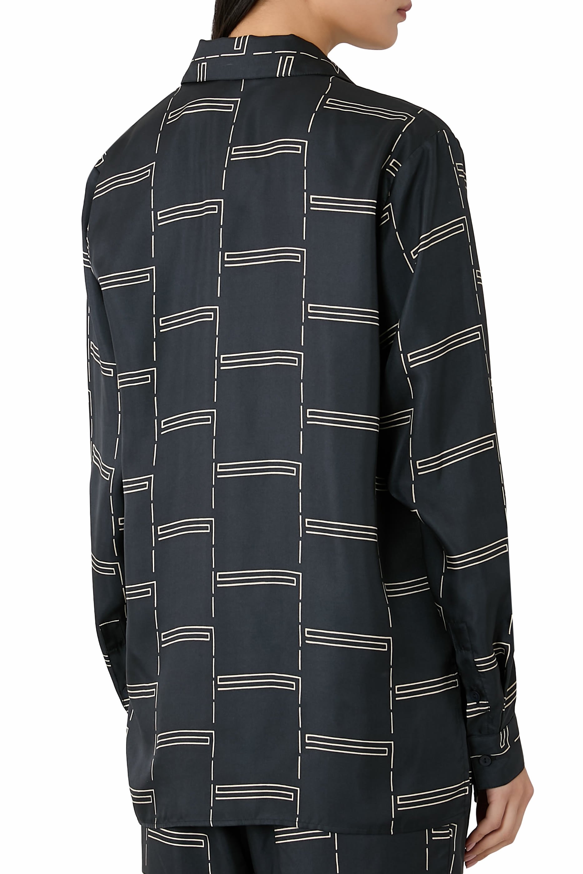 قميص بأكمام طويلة تويل