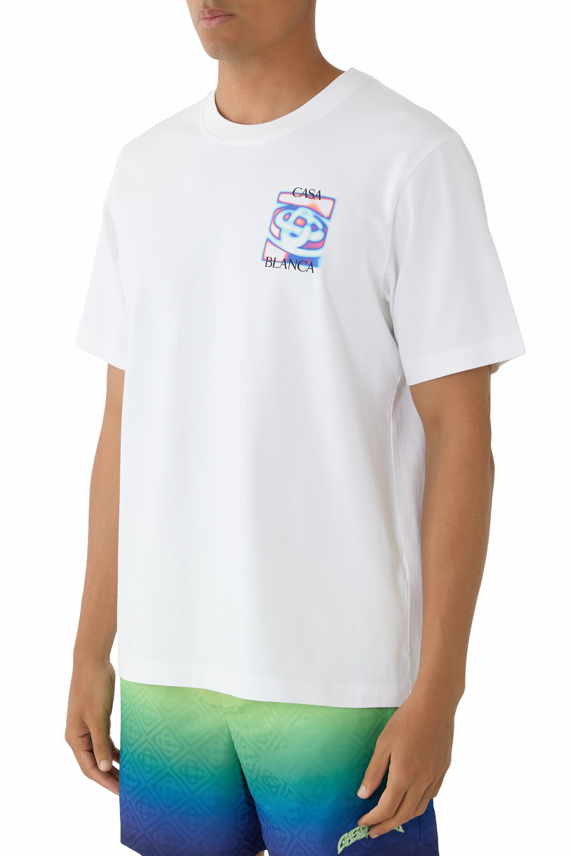 تيشيرت بشعار الماركة بتصميم مخطط حراري