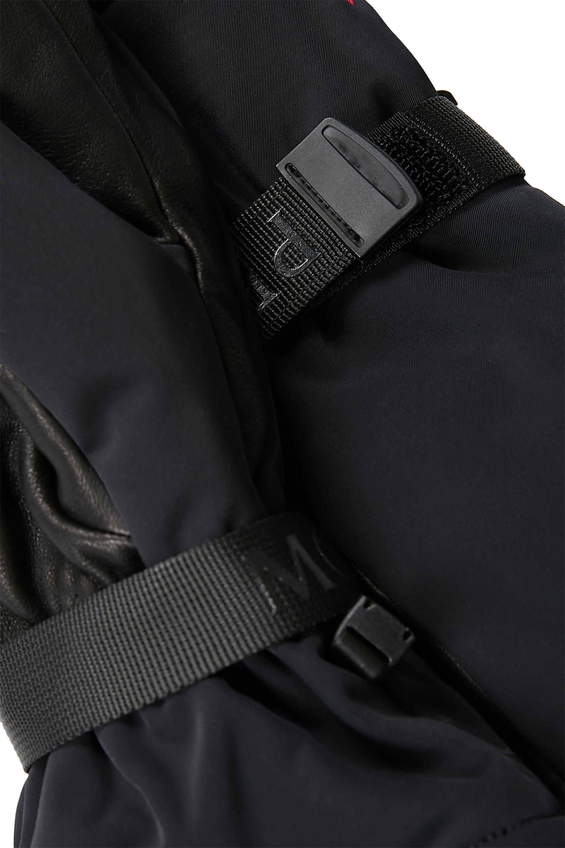 قفازات دافوس للأطفال