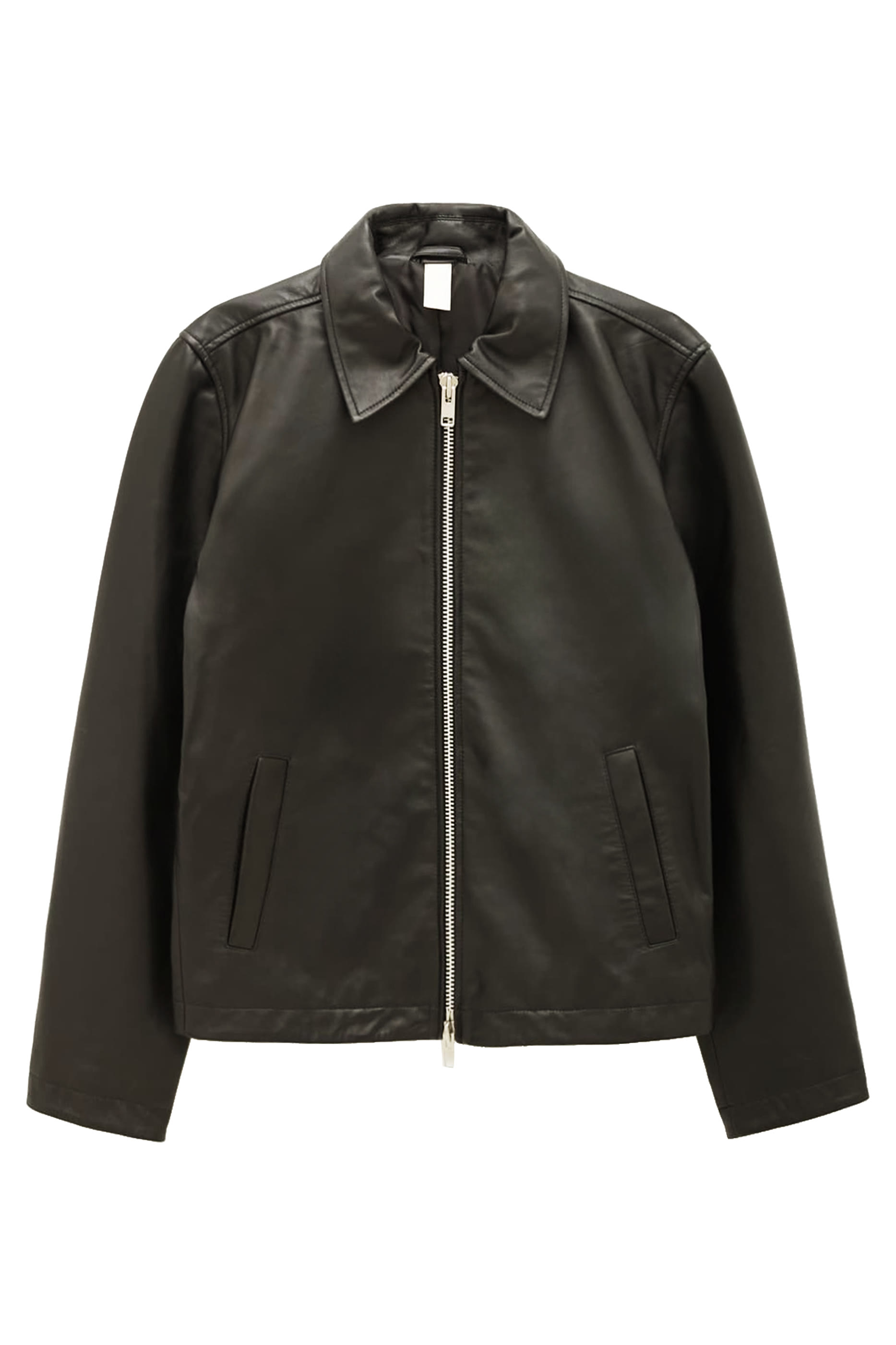 جاكيت جلد قصيرة