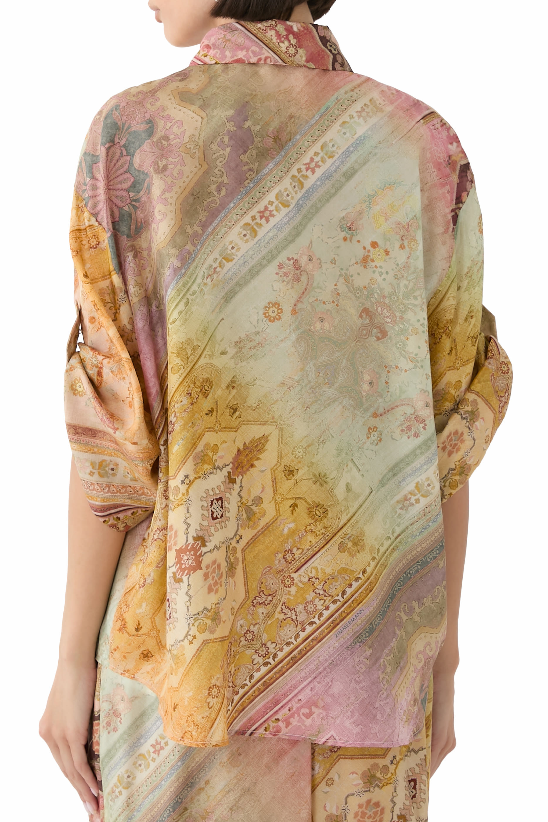 قميص تالو بقصة مريحة