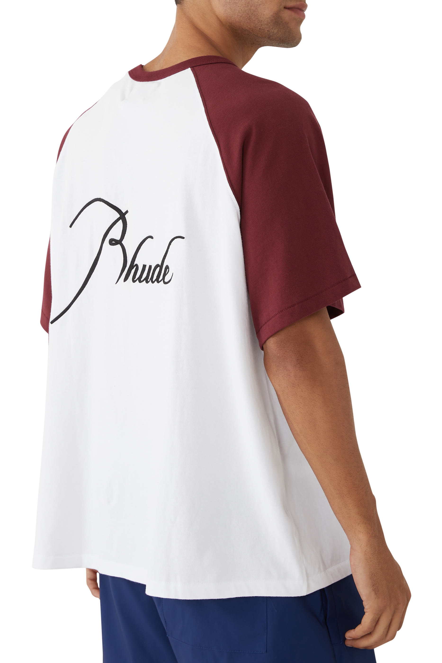 تيشيرت بشعار الماركة